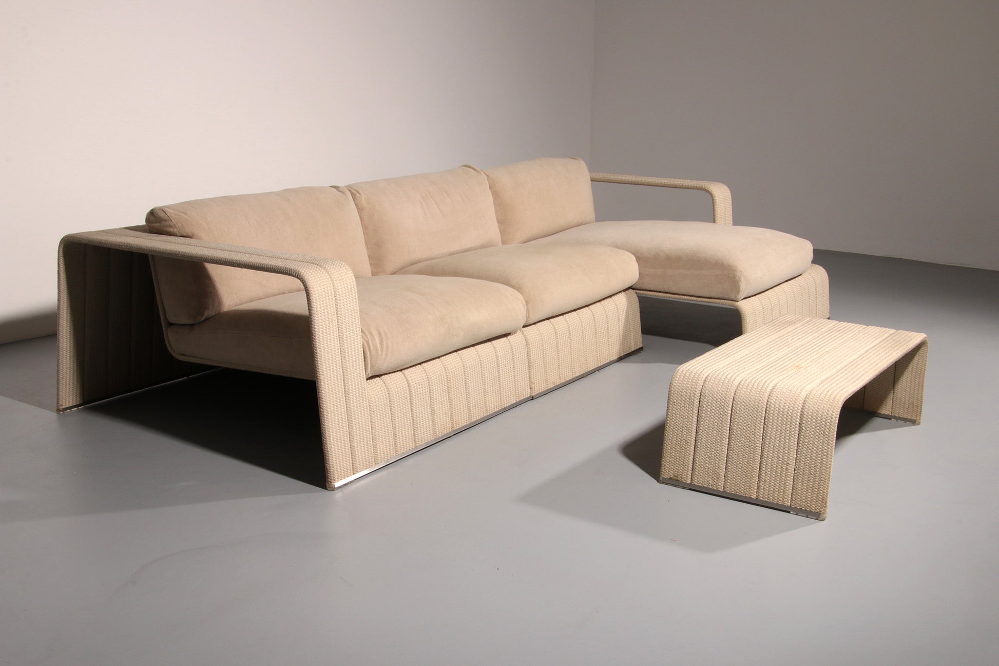 Paola Lenti Lounge seat and table The Art of Outdoor Elegance