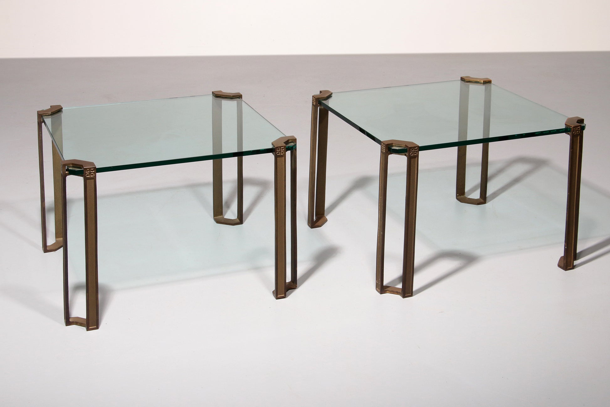 "Timeless Design by Peter Ghyczy – T24 Side Tables from the 1970s" (60x60x45)