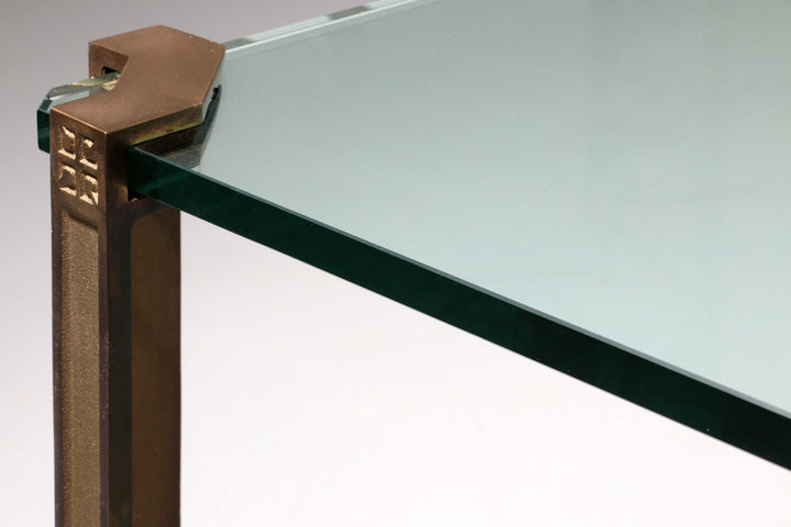 "Timeless Design by Peter Ghyczy – T24 Side Tables from the 1970s" (60x60x45)