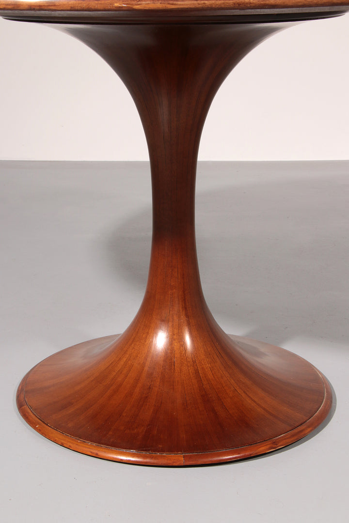 Luigi Massoni Clessidra dining table Mobilia Italy 1959