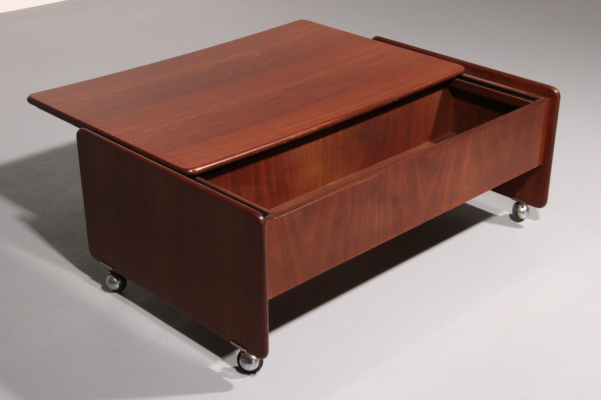 Marco Zanuso ‘Springtime’ Coffee Table for Arflex, Italy 1960s