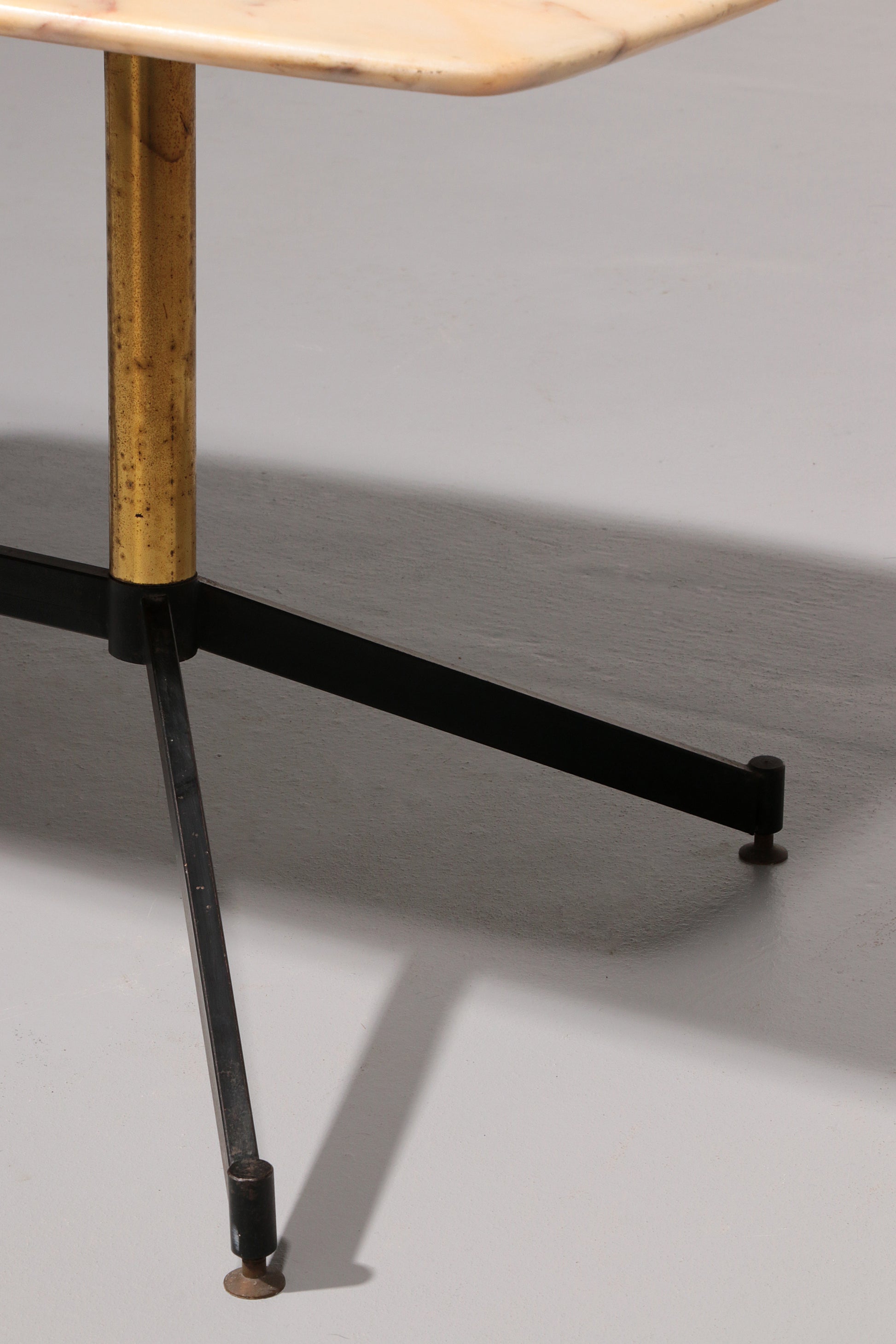 Marble Italy in the Style of Gio Ponti Coffee Table Metal Brass, 1960s