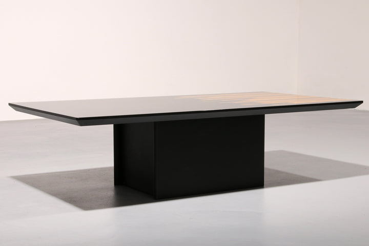 1980s Italian Coffee Table in Black and Yellow Lacquered wood.