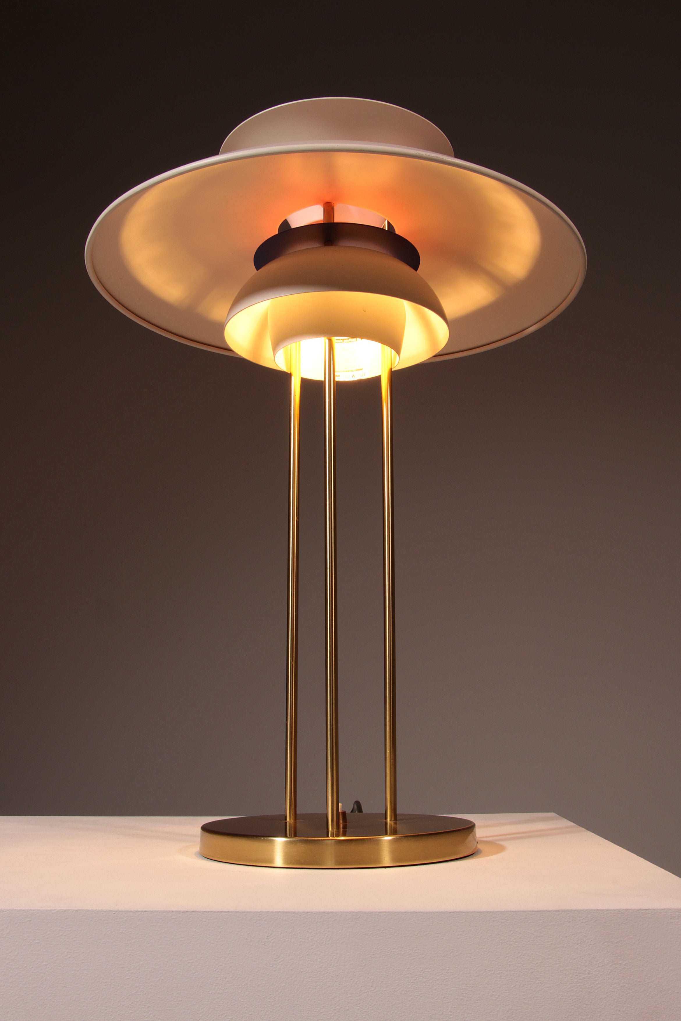 Rare PH 5 Mid-Century Modern Table Lamp by Poul Henningsen for Louis P