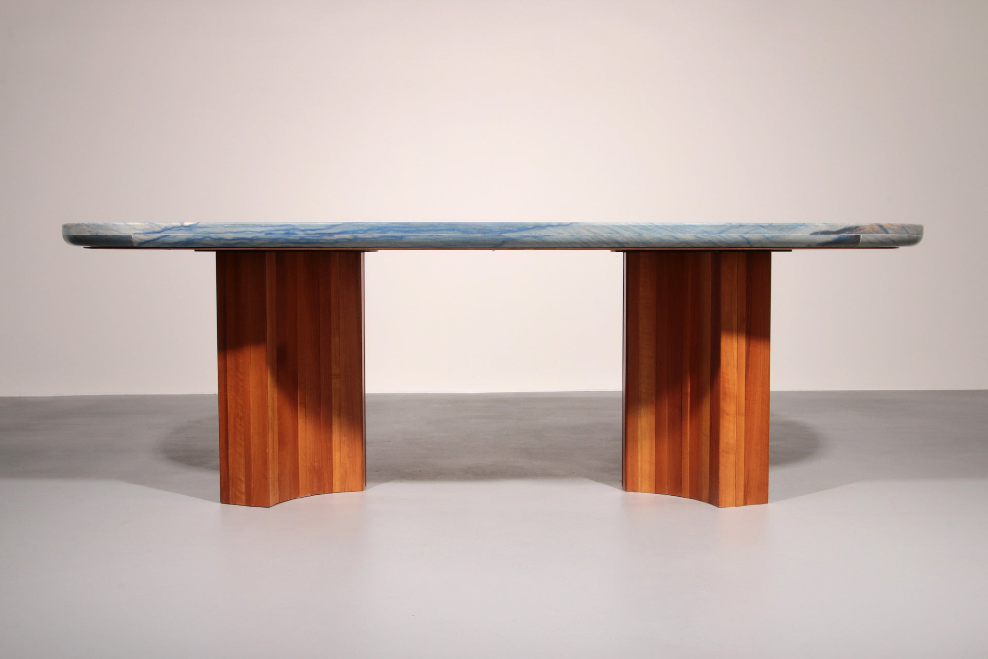 Exquisite Blue Braziliaans Marble Tabletop with Hand-Inlaid Wood