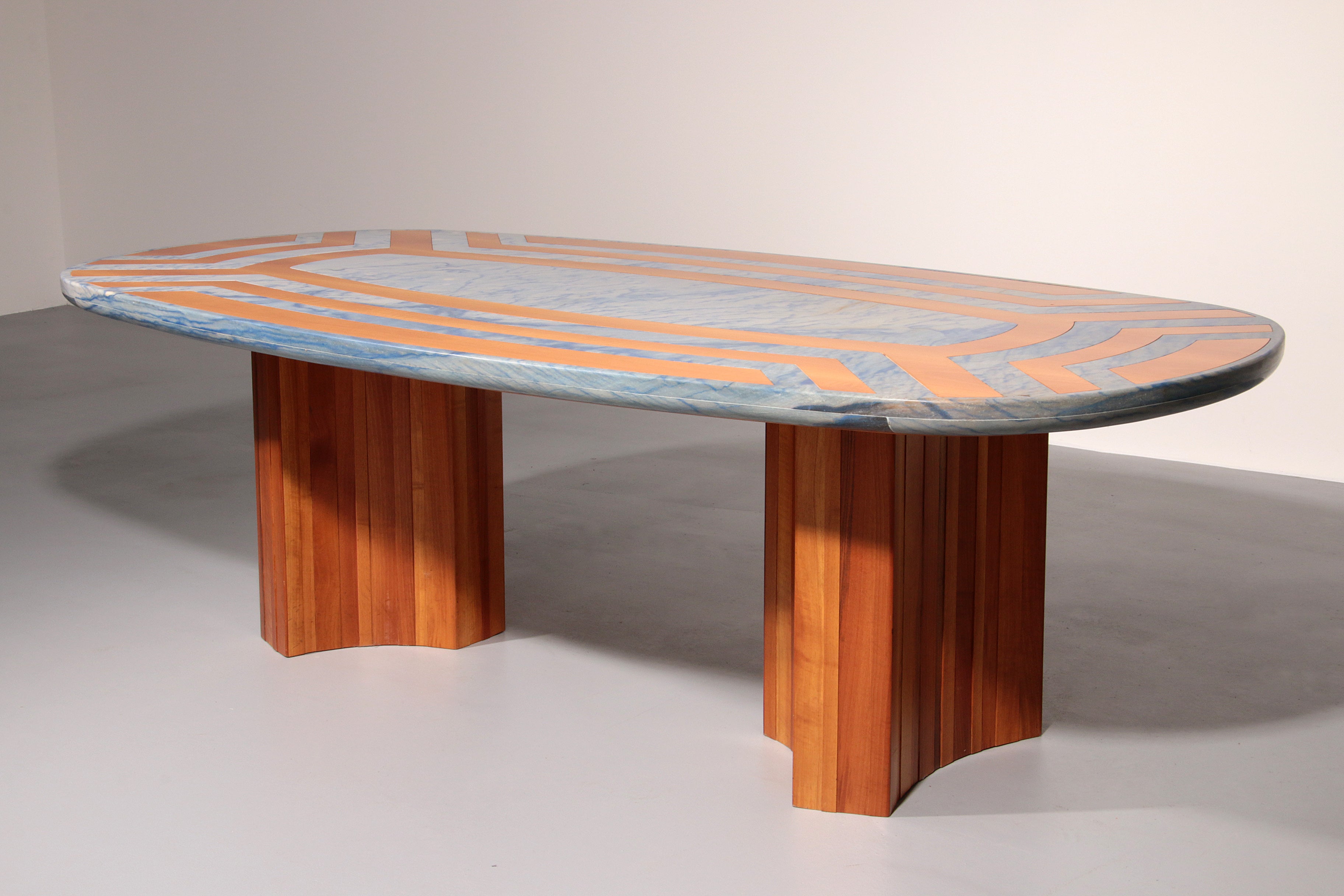 Exquisite Blue Braziliaans Marble Tabletop with Hand-Inlaid Wood