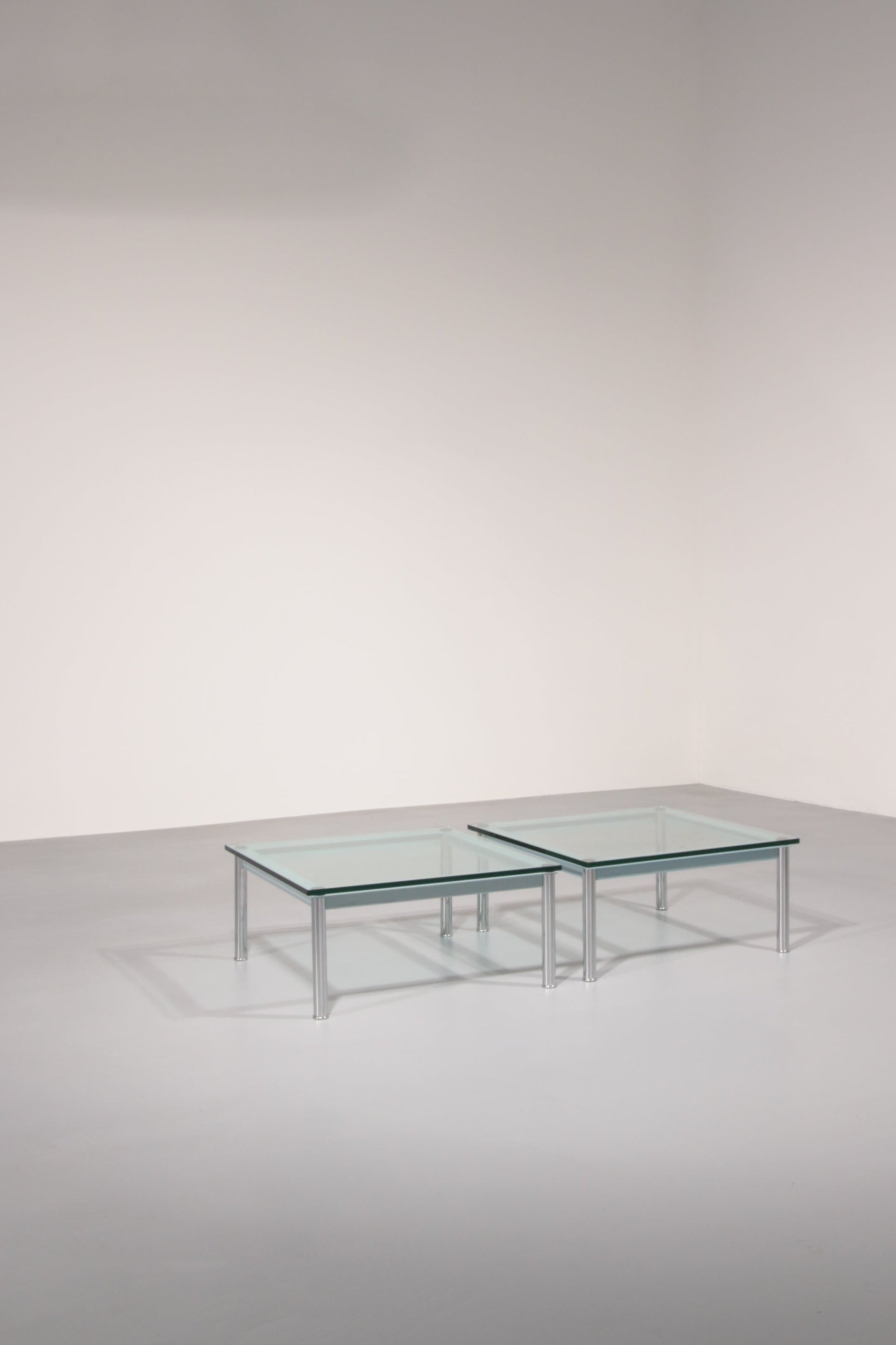 Cassina LC-10 Coffee Table 70×70 cm by Le Corbusier – Rare Light Blue Glass Edition