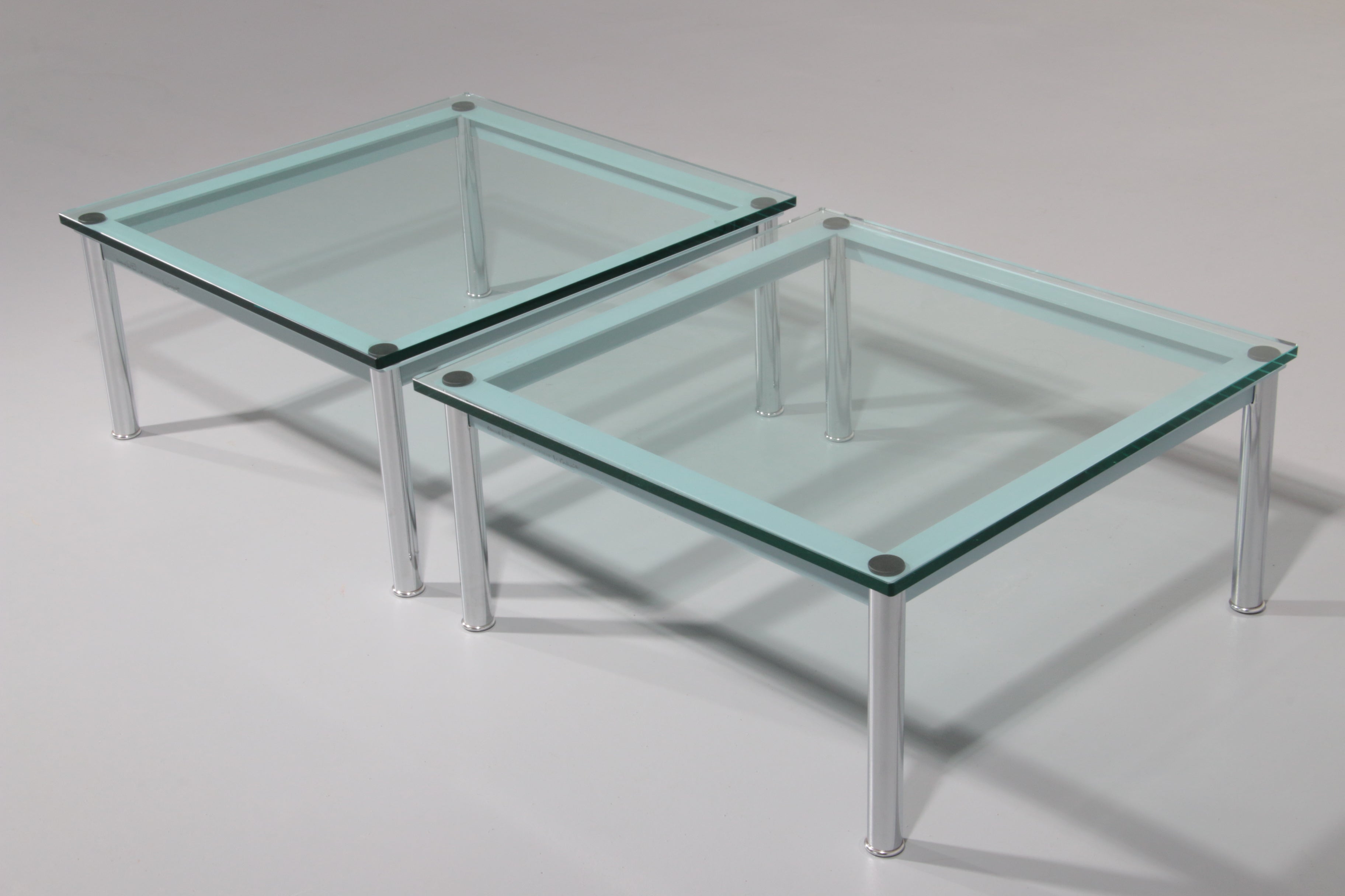 Cassina LC-10 Coffee Table 70×70 cm by Le Corbusier – Rare Light Blue Glass Edition