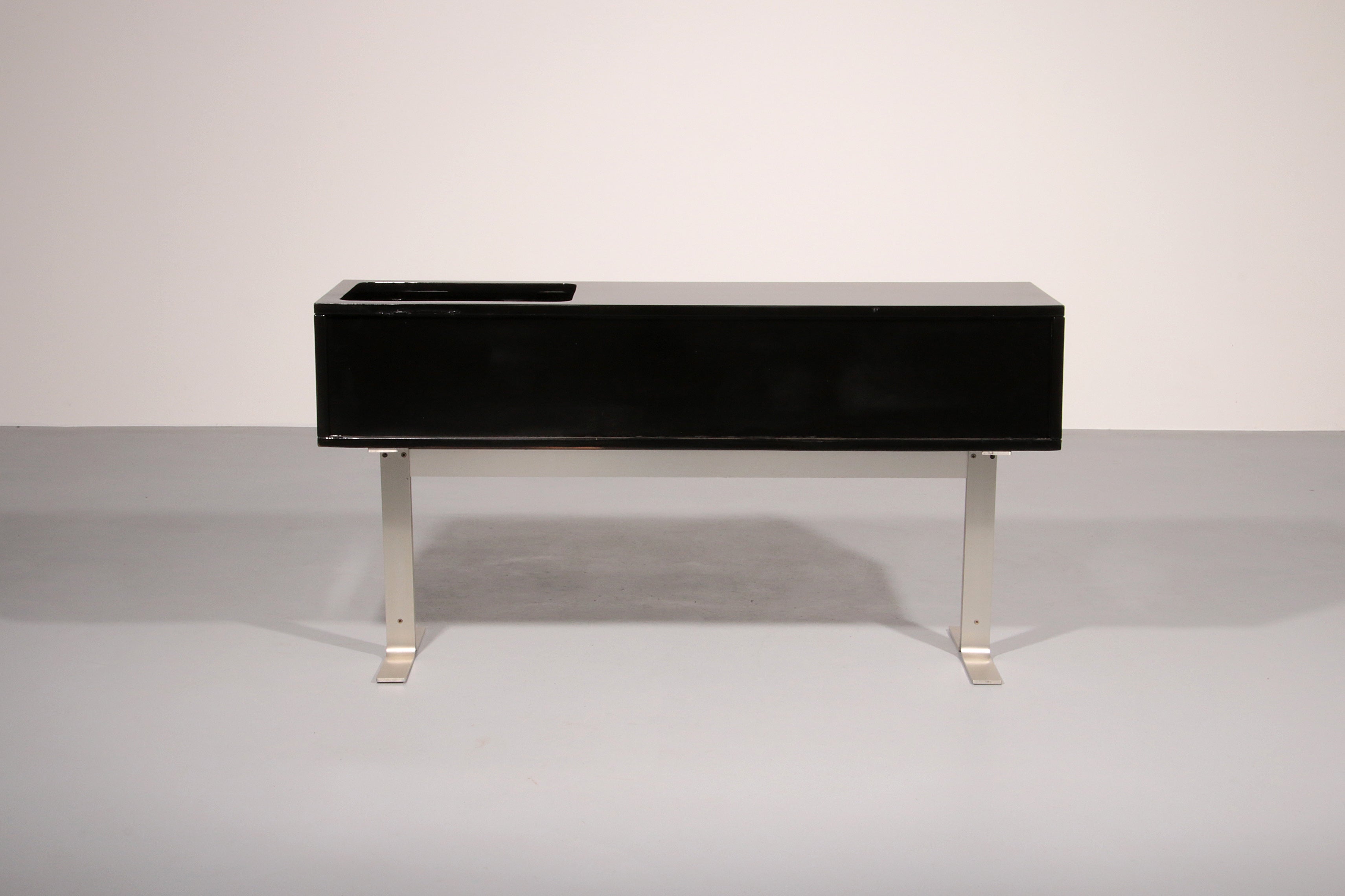 Stunning Willy Rizzo Bar / Sideboard in Black & Stainless Steel, Italy 1969