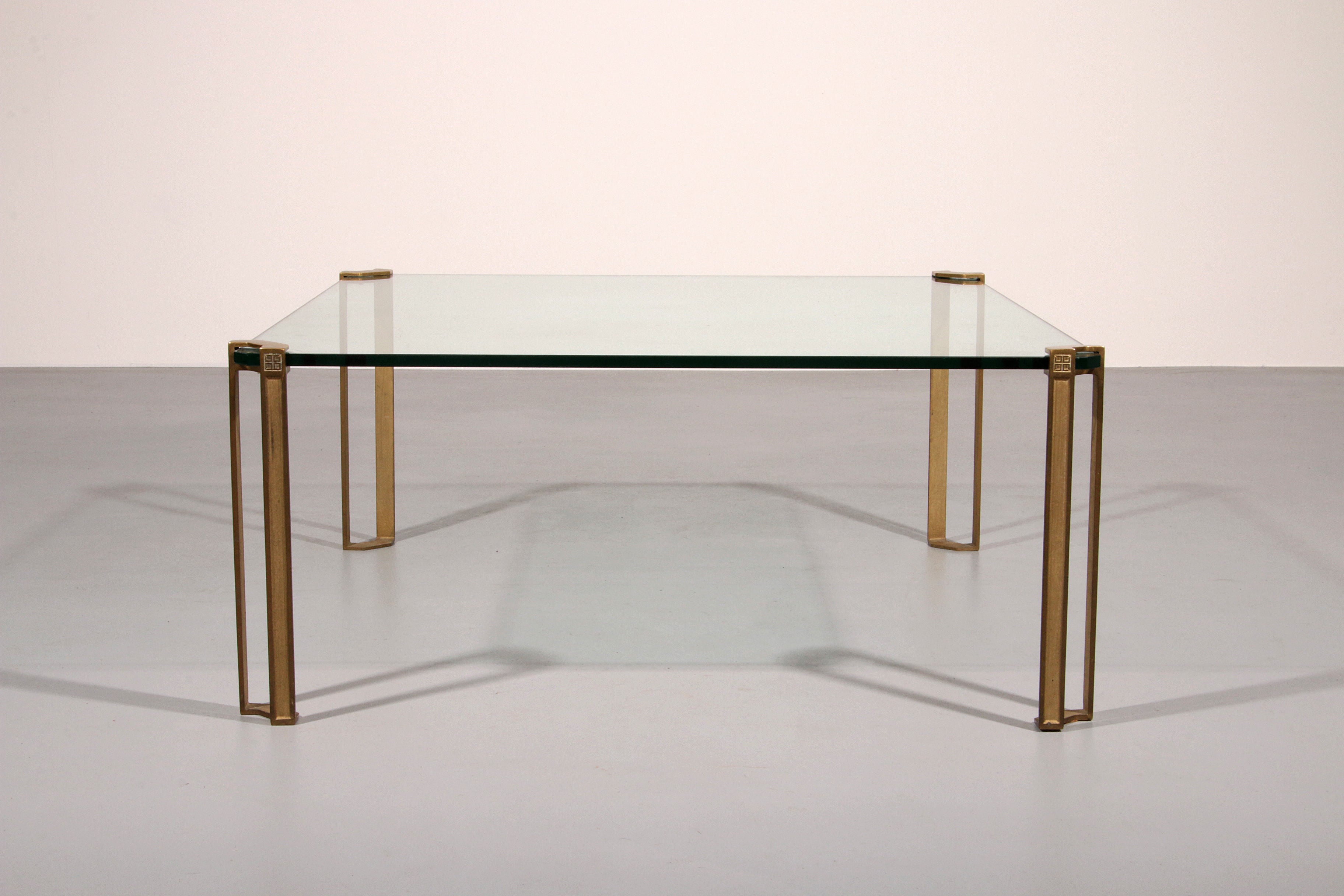 Design by Peter Ghyczy – T24 Coffee table from the 1970s