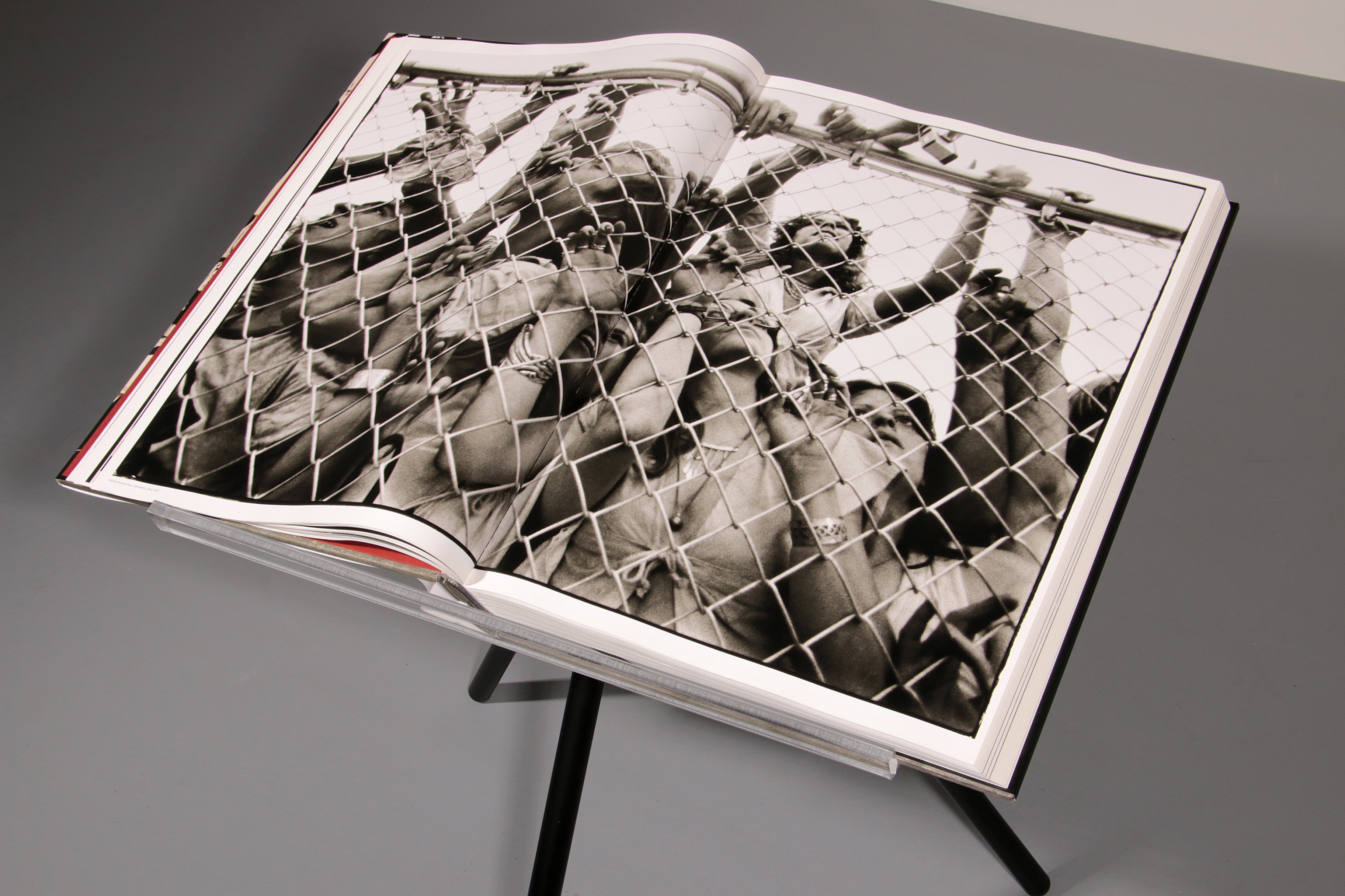 Annie Leibovitz x Keith Haring SUMO – Signed Limited Collector’s