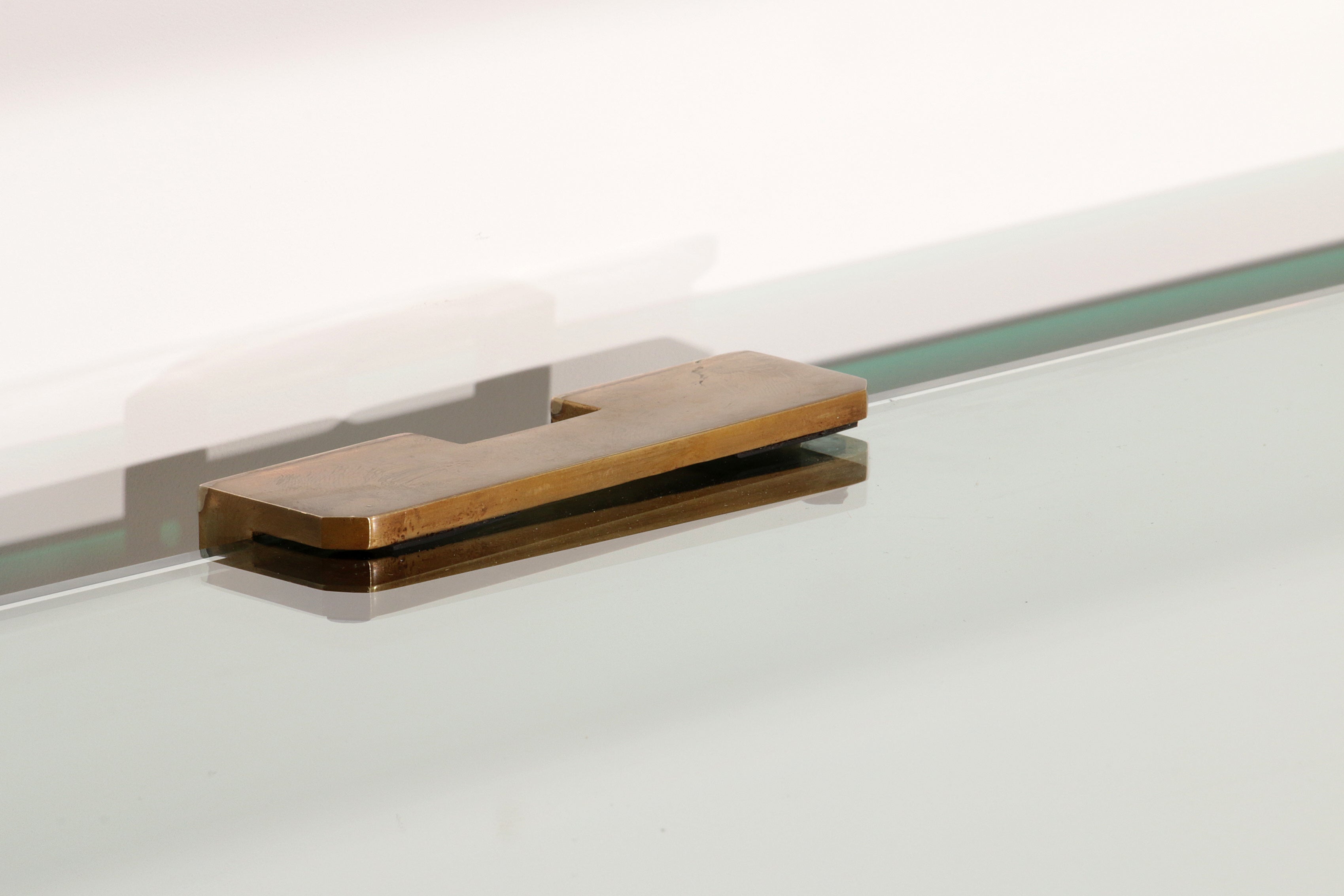 Peter Ghyczy 1970 Corner Cabinet – Iconic Stainless Steel and brass Model R16