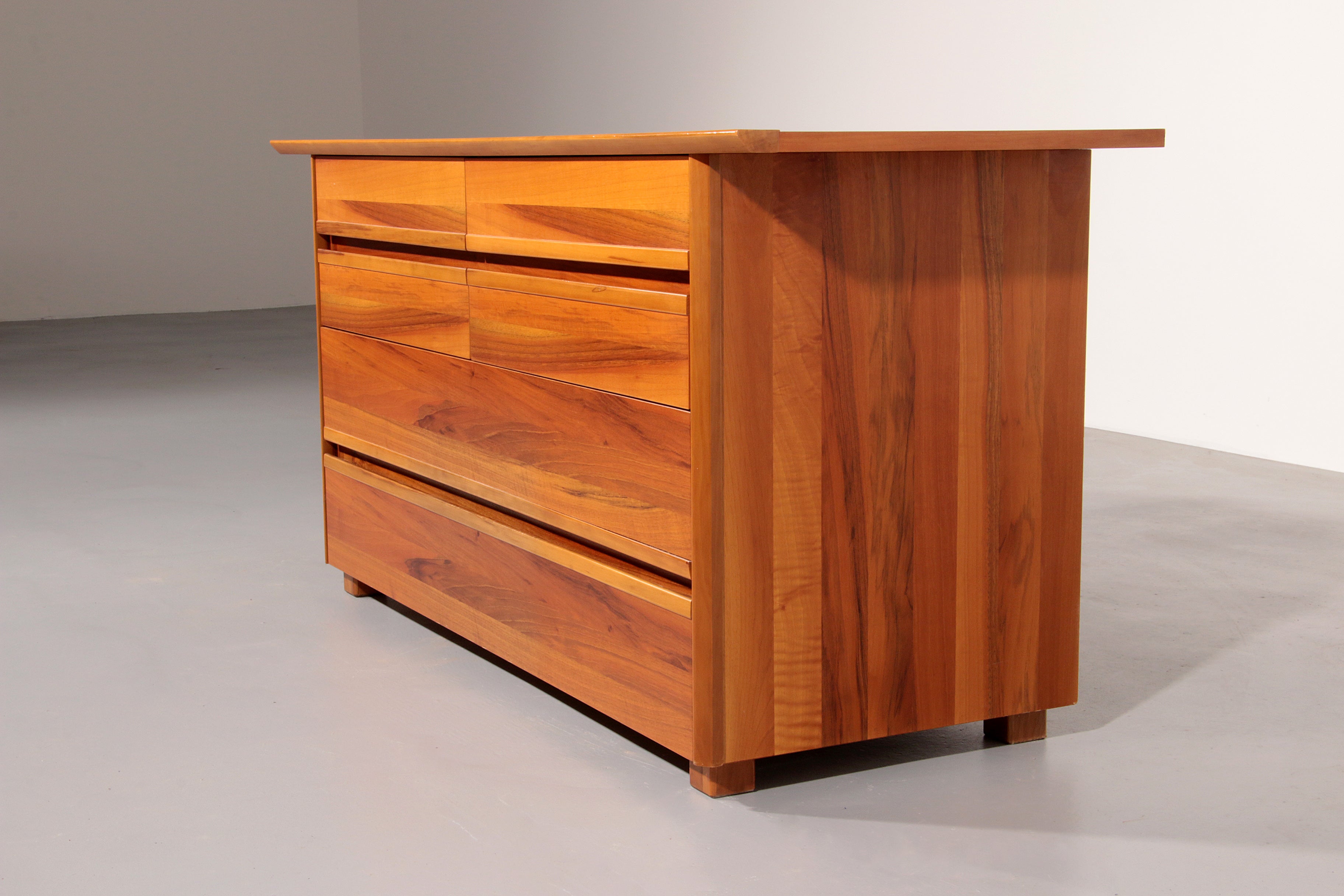 Italian Architectural Chest of Drawers in Walnut 1970 Italy