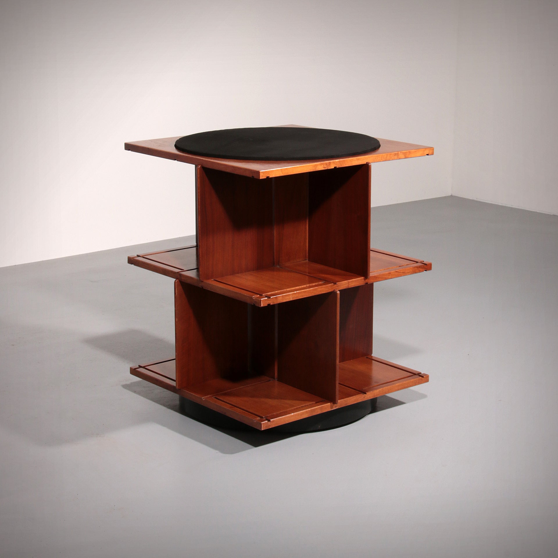 Gianfranco Frattini revolving modular bookcase model 823,1963 Italy