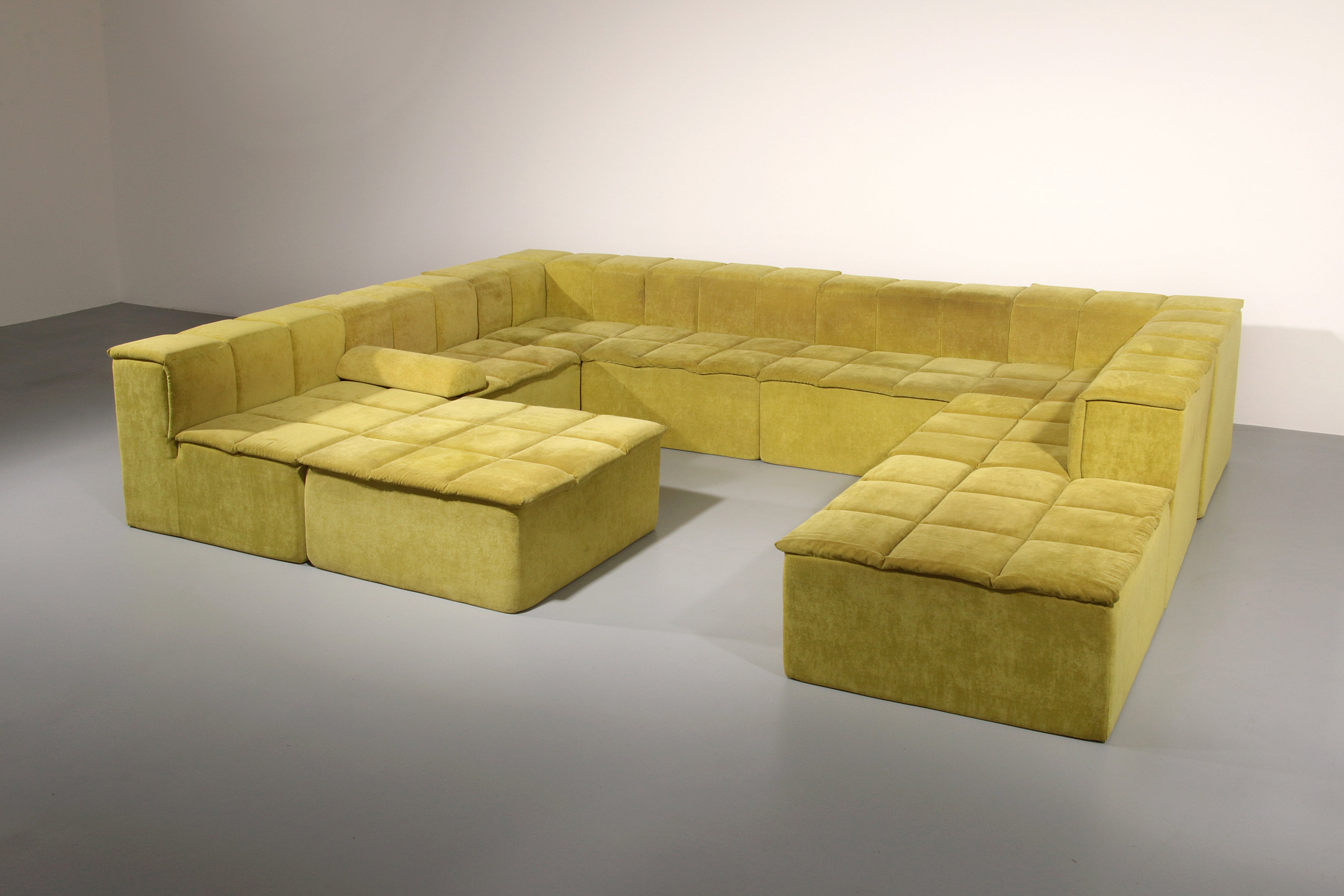  modular sofa modulaire elementen bank ‘green/lime velvet’