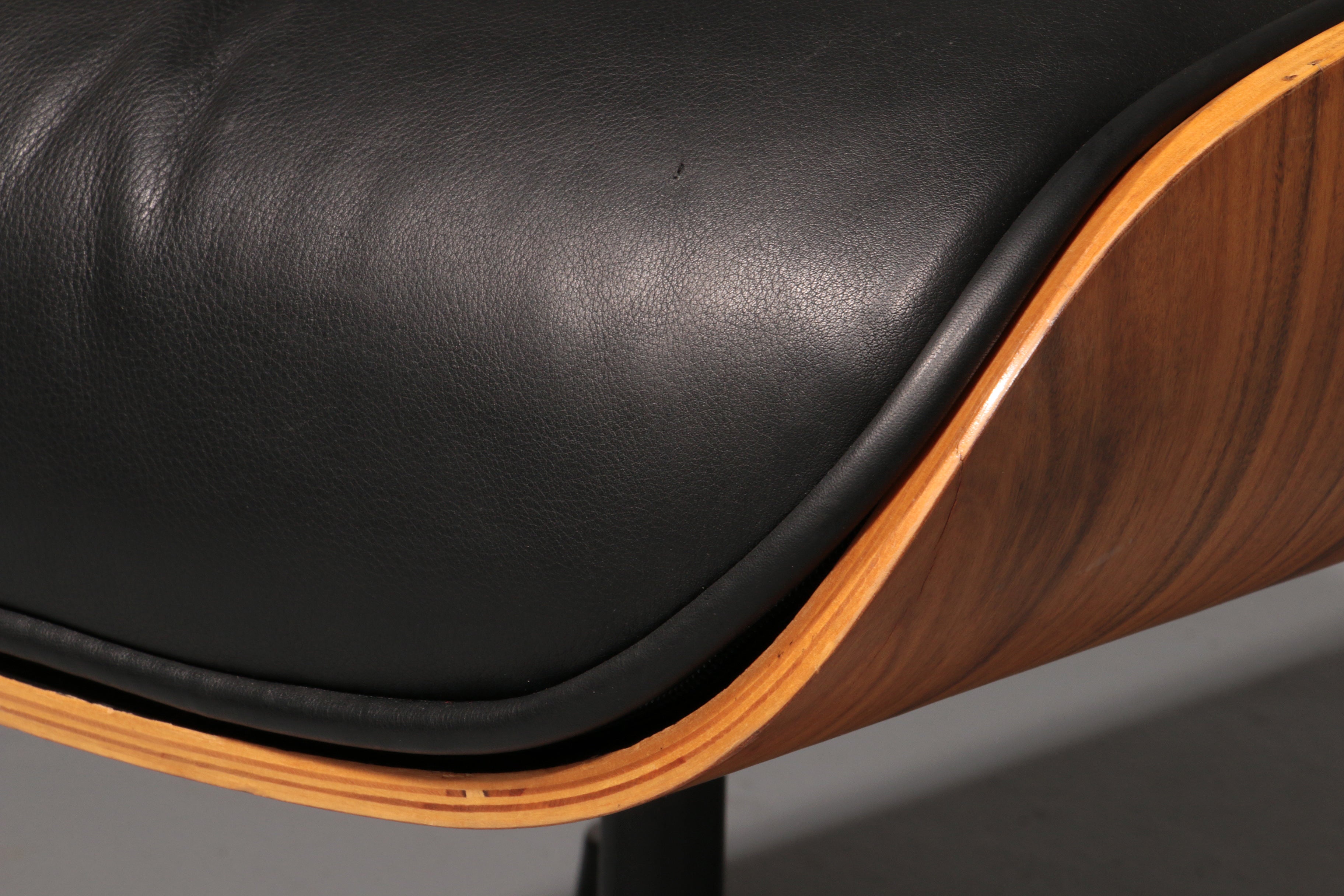 et of Lounge Chair and Ottoman by Charles Eames for Herman Miller, 1960s