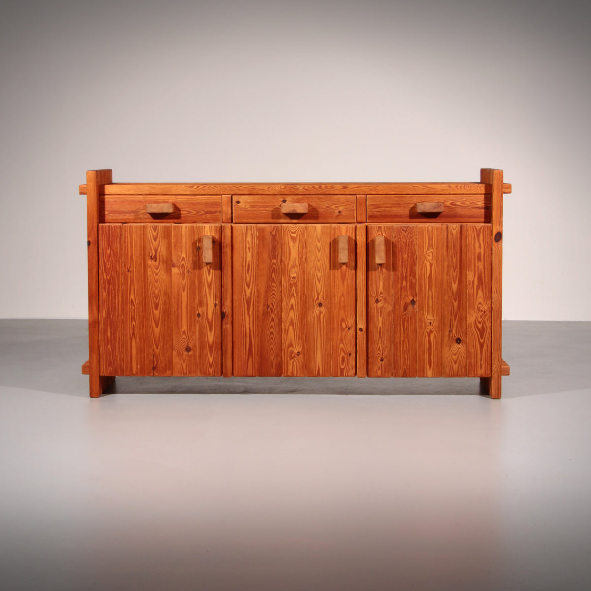 Christian IV Cabinet by Hans Frydendal, Mid-Century Modern, 1970s