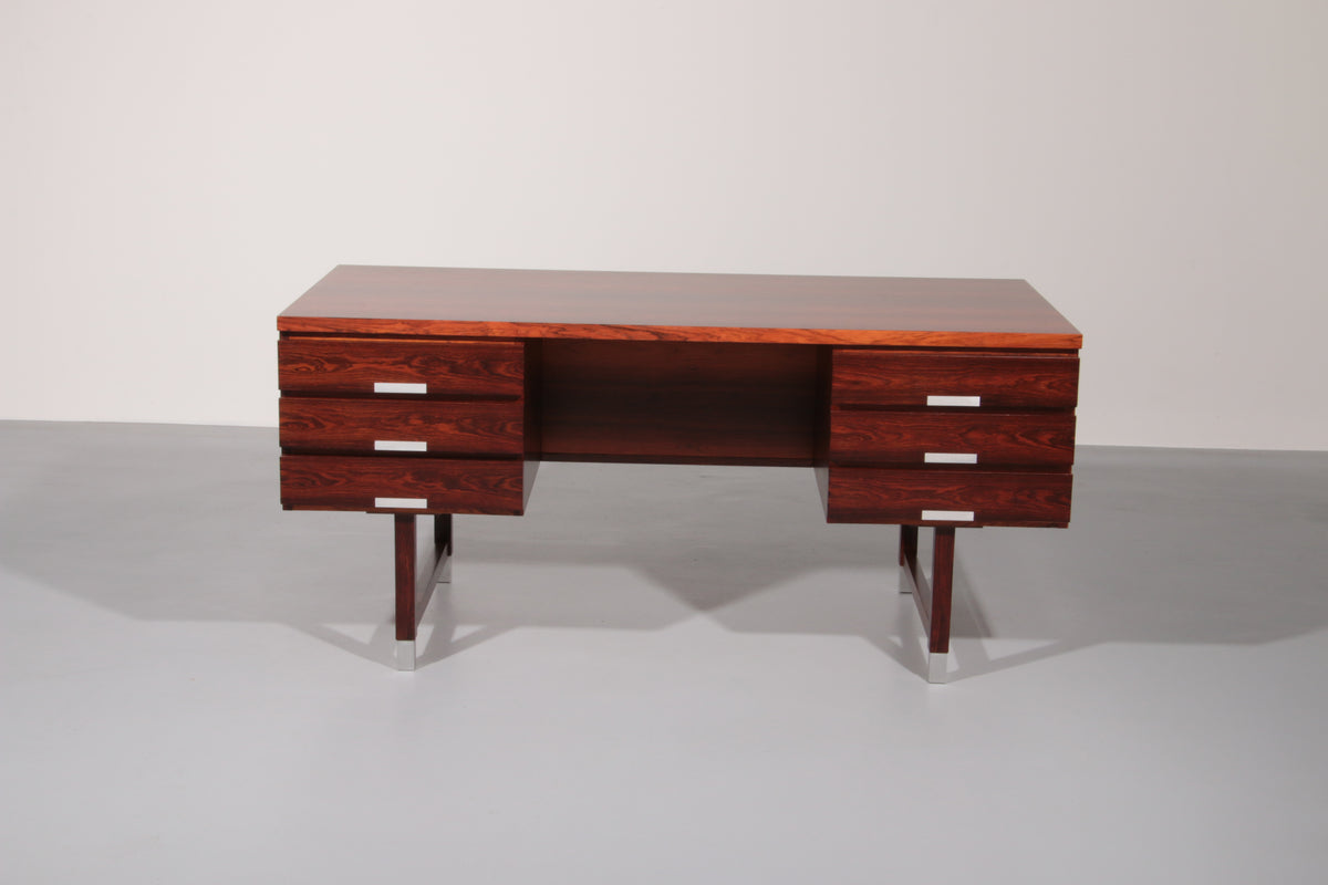 Danish Teak Desk from Eigil Petersens Møbelfabrik, 1970s 