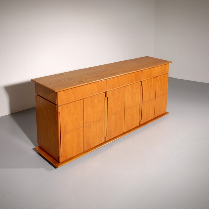  Italiaans dressoir “Il Cerniera” van Silvana Arcelli Montanari voor Tonelli (