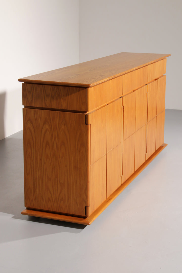  Italiaans dressoir “Il Cerniera” van Silvana Arcelli Montanari voor Tonelli (