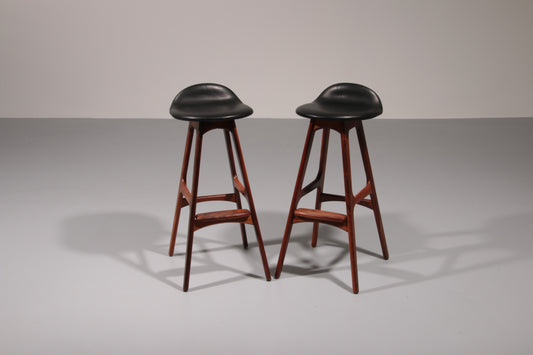 Design Bar Stool in wood and Black Leather by Erik Buch Model OD-61 for O.d mobler, 1960s