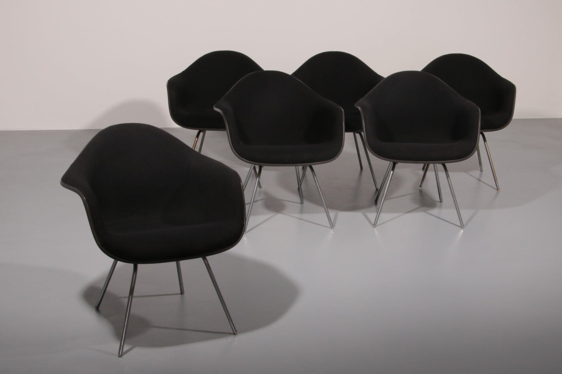 Dining chairs by Charles Eames and Ray Eames Model Dax 1970