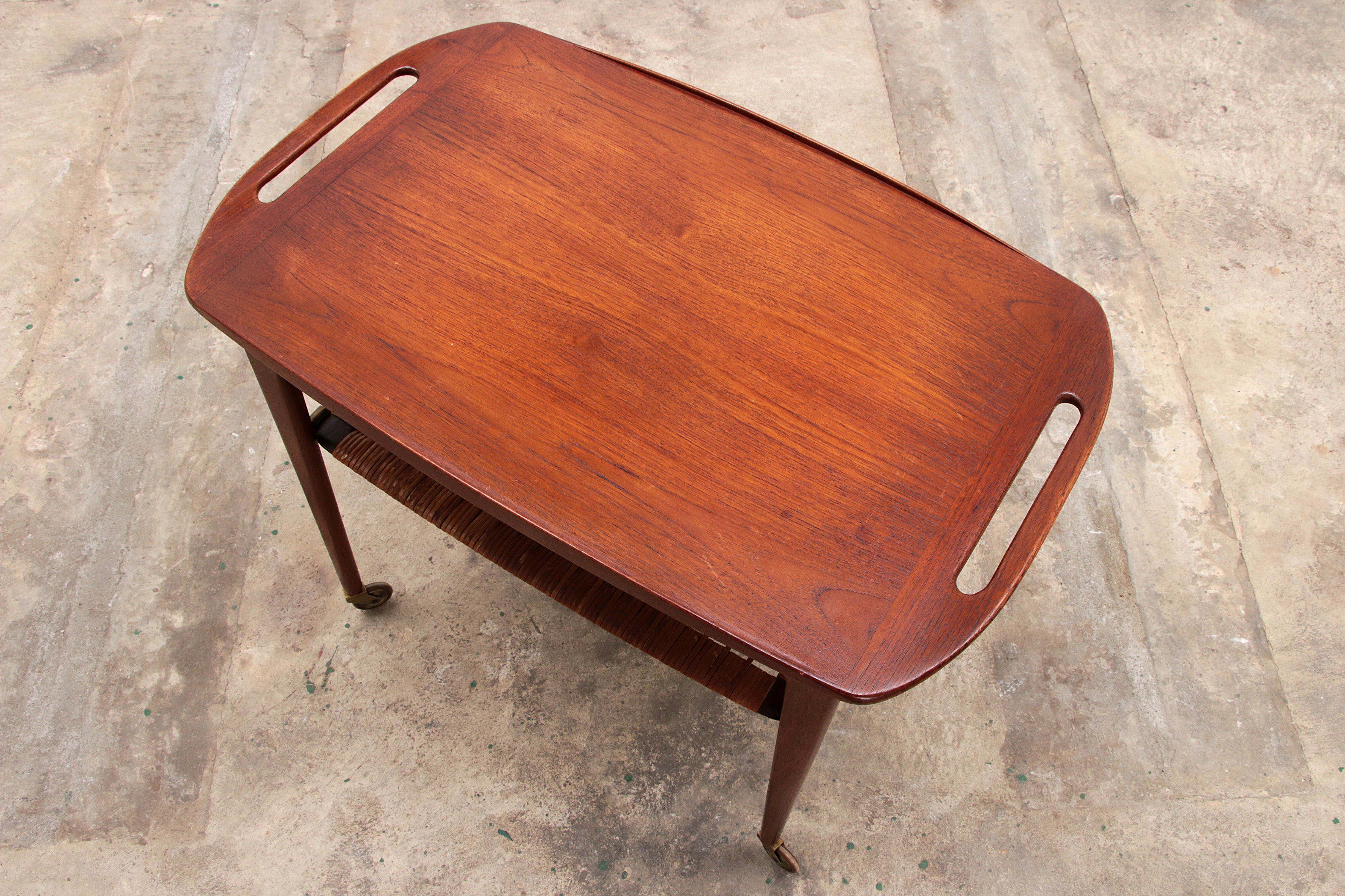 Poul Jensen Trolley teak gemaakt door Selig,1960 denemarken.