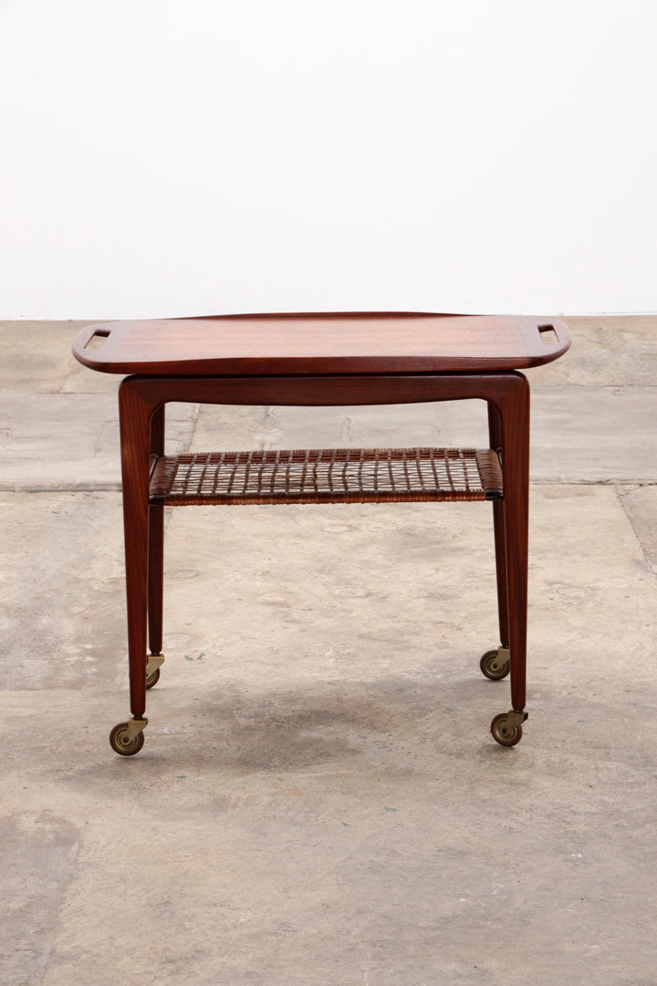 Poul Jensen Trolley teak gemaakt door Selig,1960 denemarken.