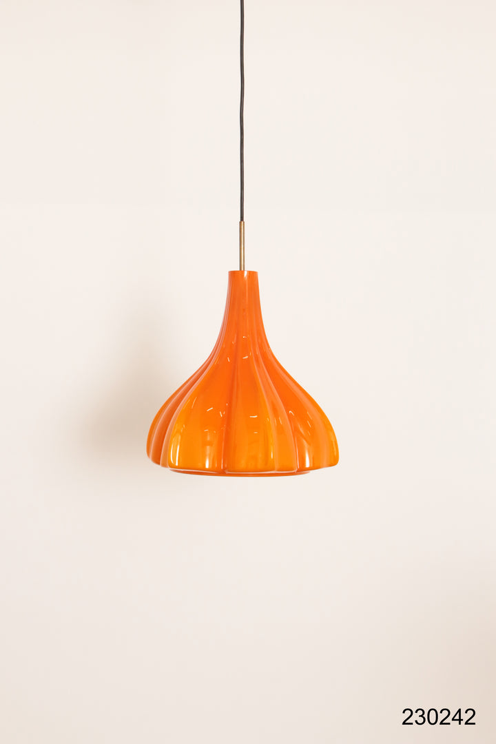 Vintage Oranje Glazen Hanglamp Van Peill En Putzler 1960
