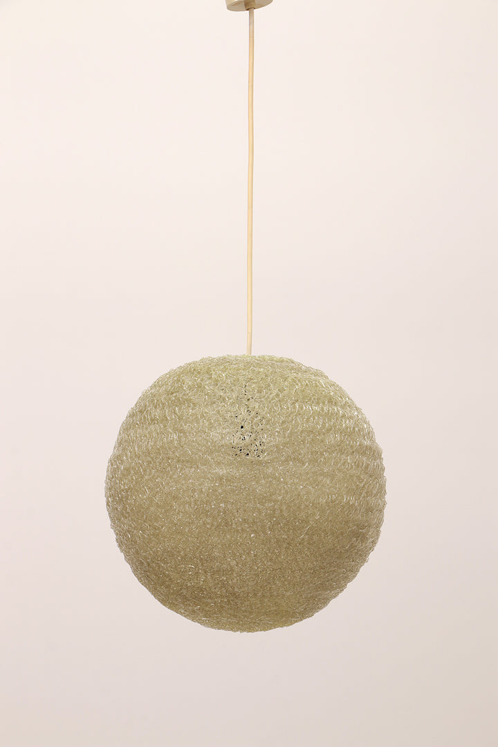 Hanglamp  "sugarball" Vintage creme gekleurd ,jaren60