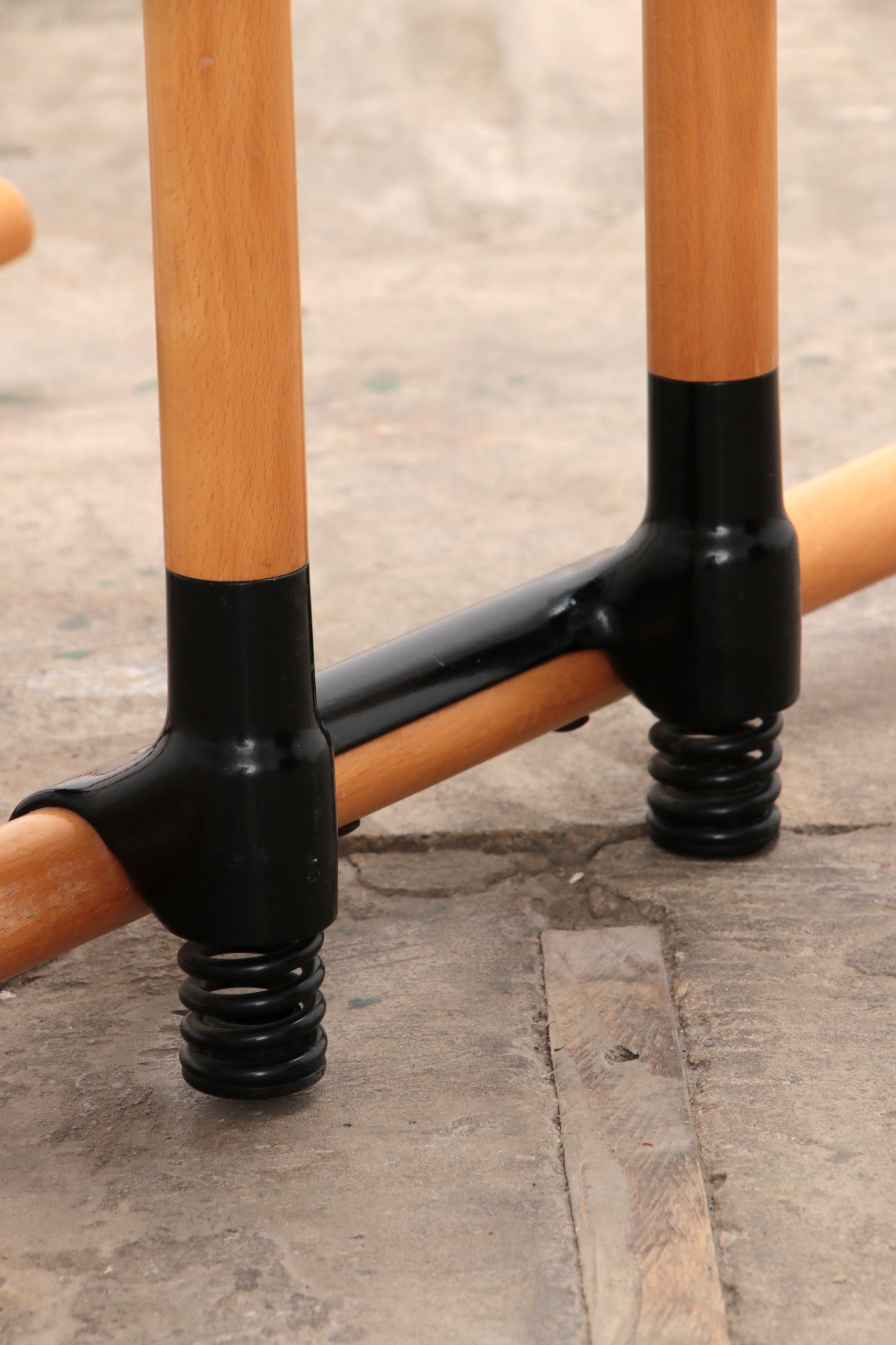 Stokke Eetkamerset grote tafel met 8 stoelen ontwerp Peter Opsvik,1990