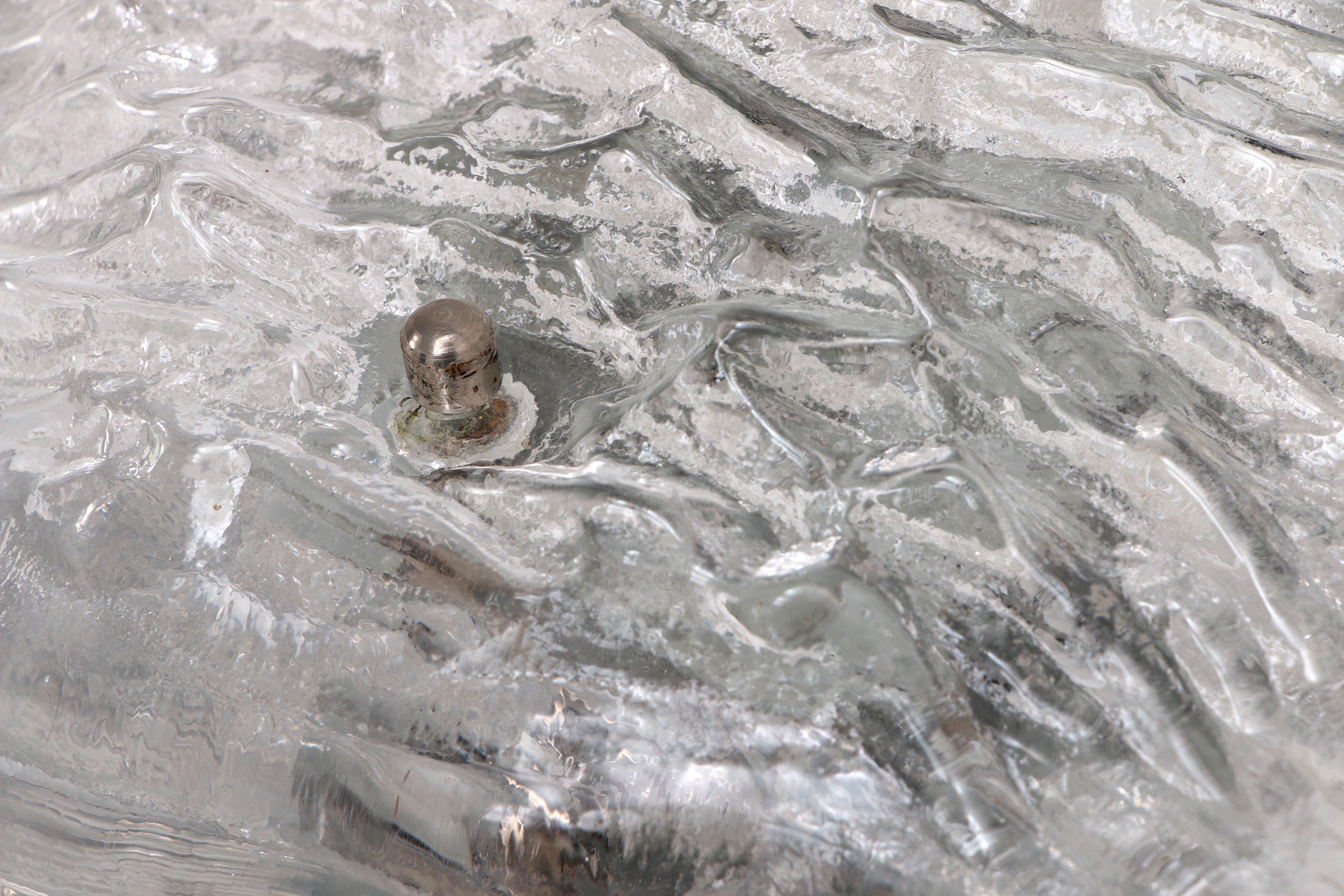 Mooie grote wandlamp Peil & Putzler ice glas,1960 Duitsland