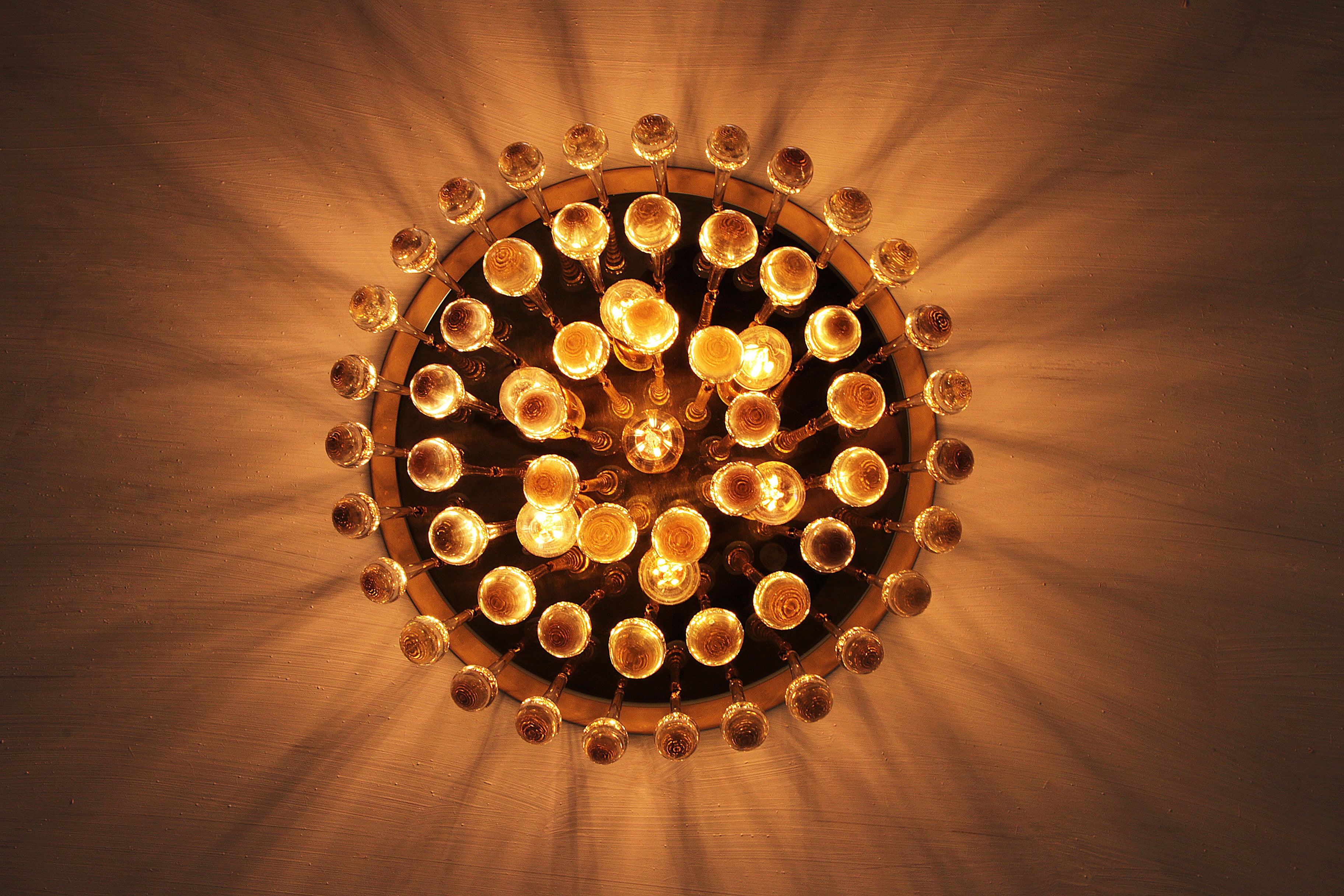 Set van twee J.T. Kalmar Murano Regendrup hanglampen,1970 Oostenrijk