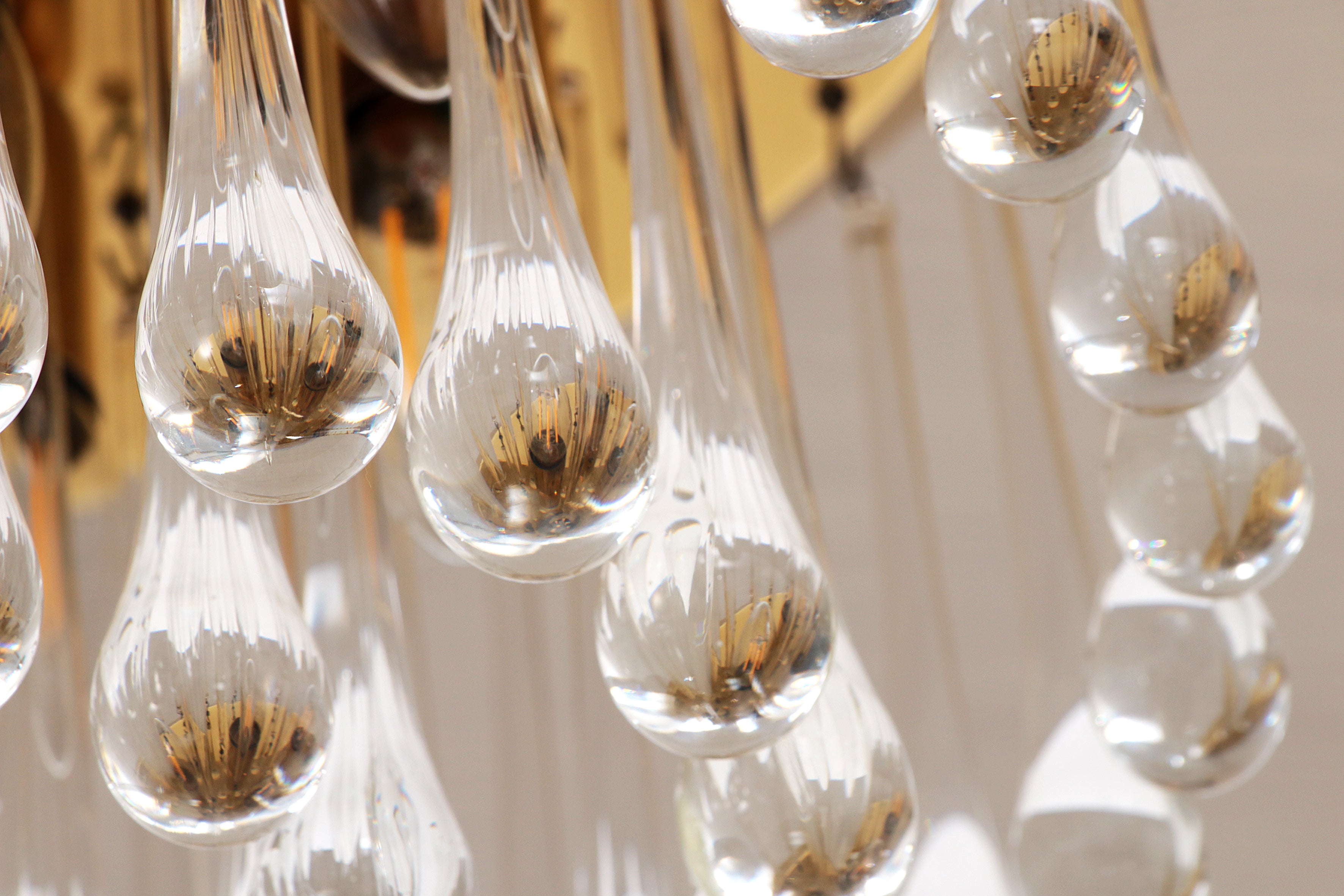 Set van twee J.T. Kalmar Murano Regendrup hanglampen,1970 Oostenrijk