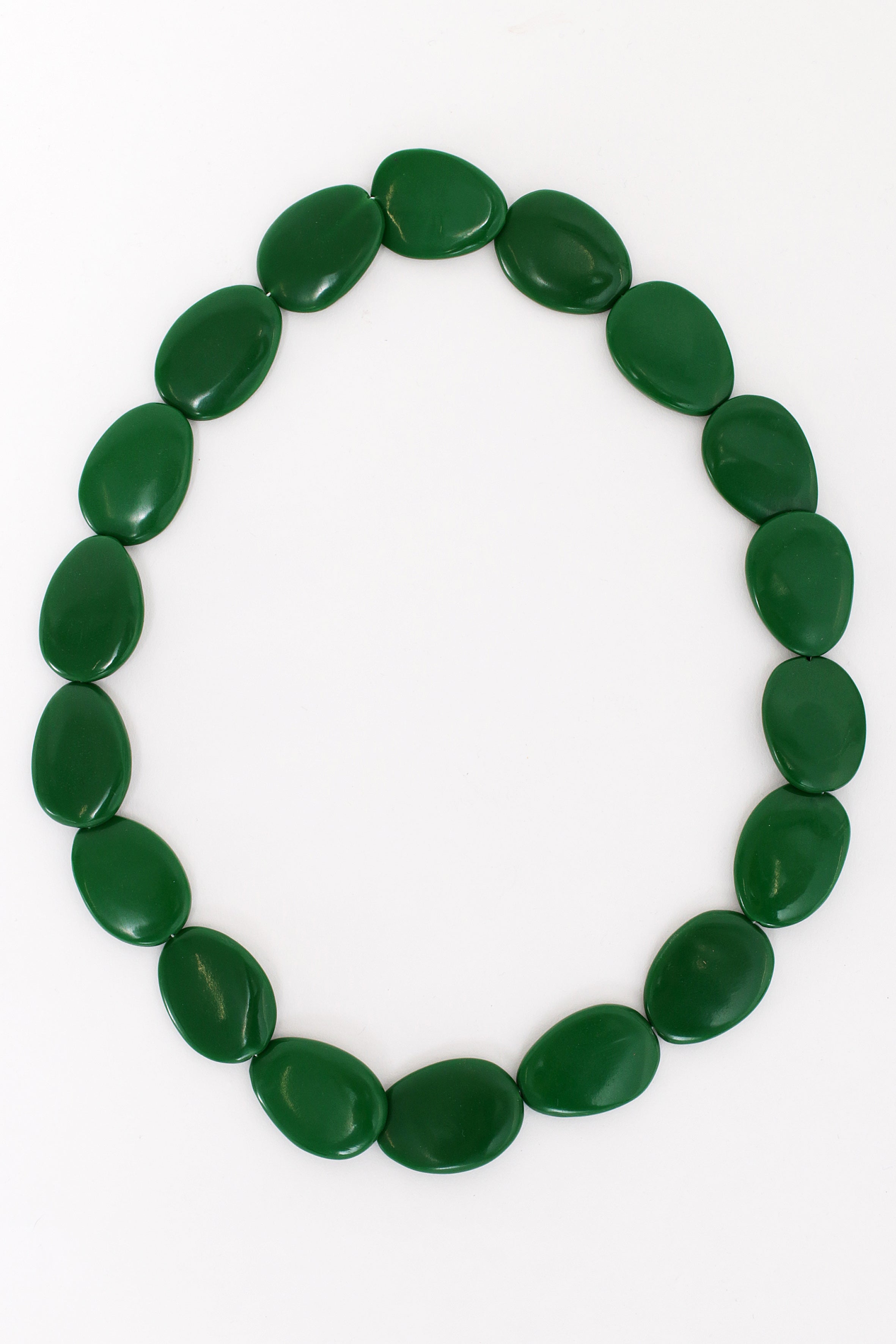 Vintage hals ketting bakeliet oud groen 72 cm lang.