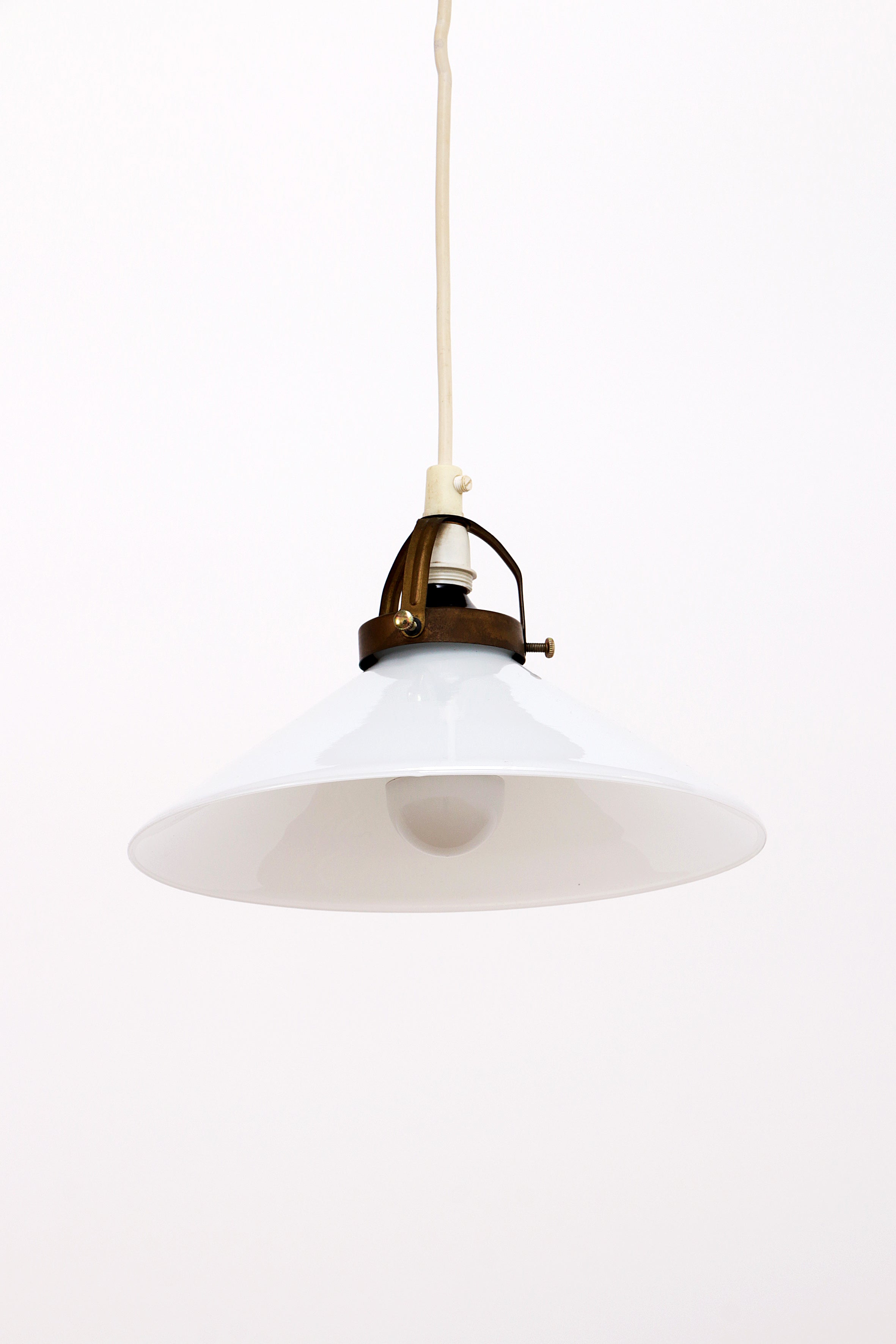 Vintage Hanglampje van Soholm van witglas,1970