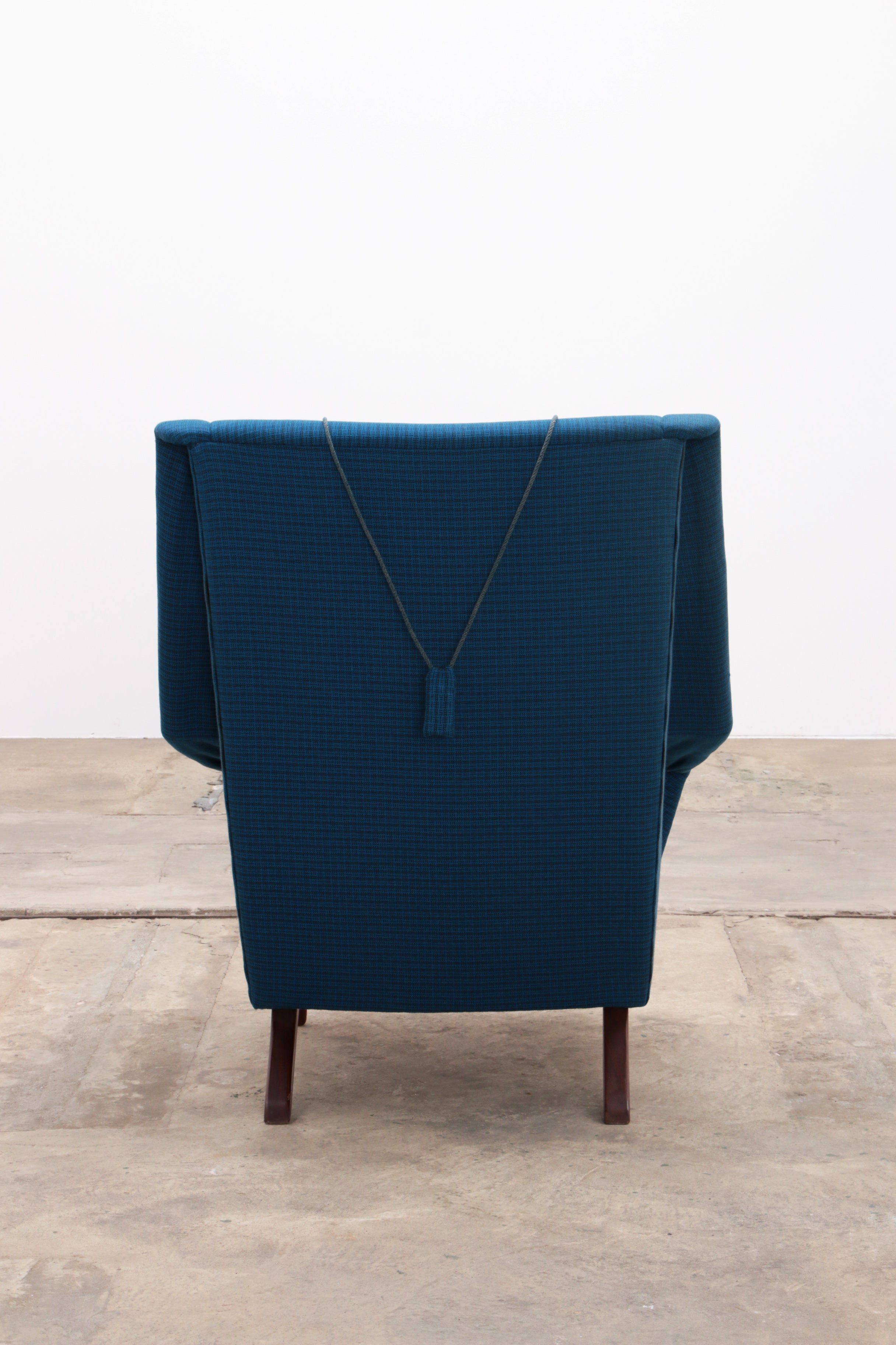 Relaxstoel Folke Ohlsson gemaakt door Fritz Hansen voorkant