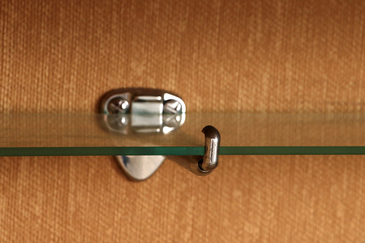 Bamboe bar kast met glazen deurtjes