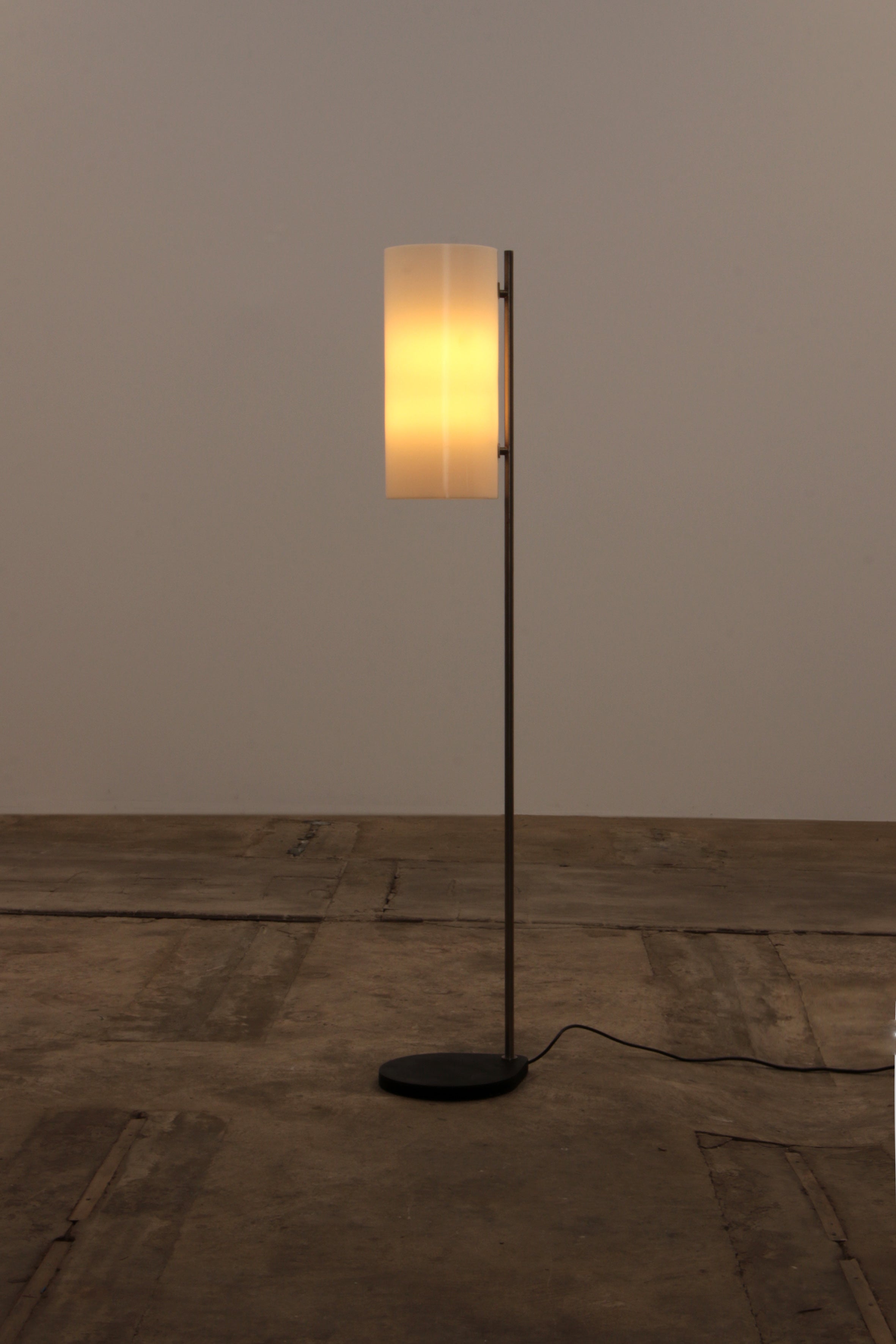 Vintage Vloerlamp Deens design van Louis Poulssen jaren50