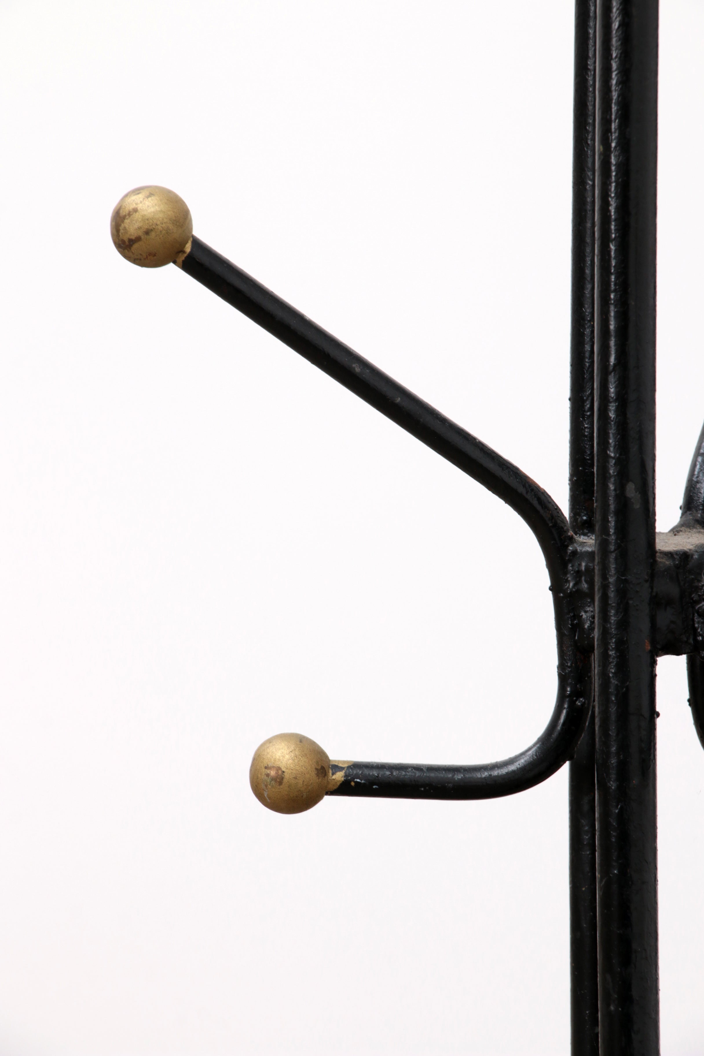 Franse Handgesmede ijzeren kapstok ontwerp van Jean Royere 1960