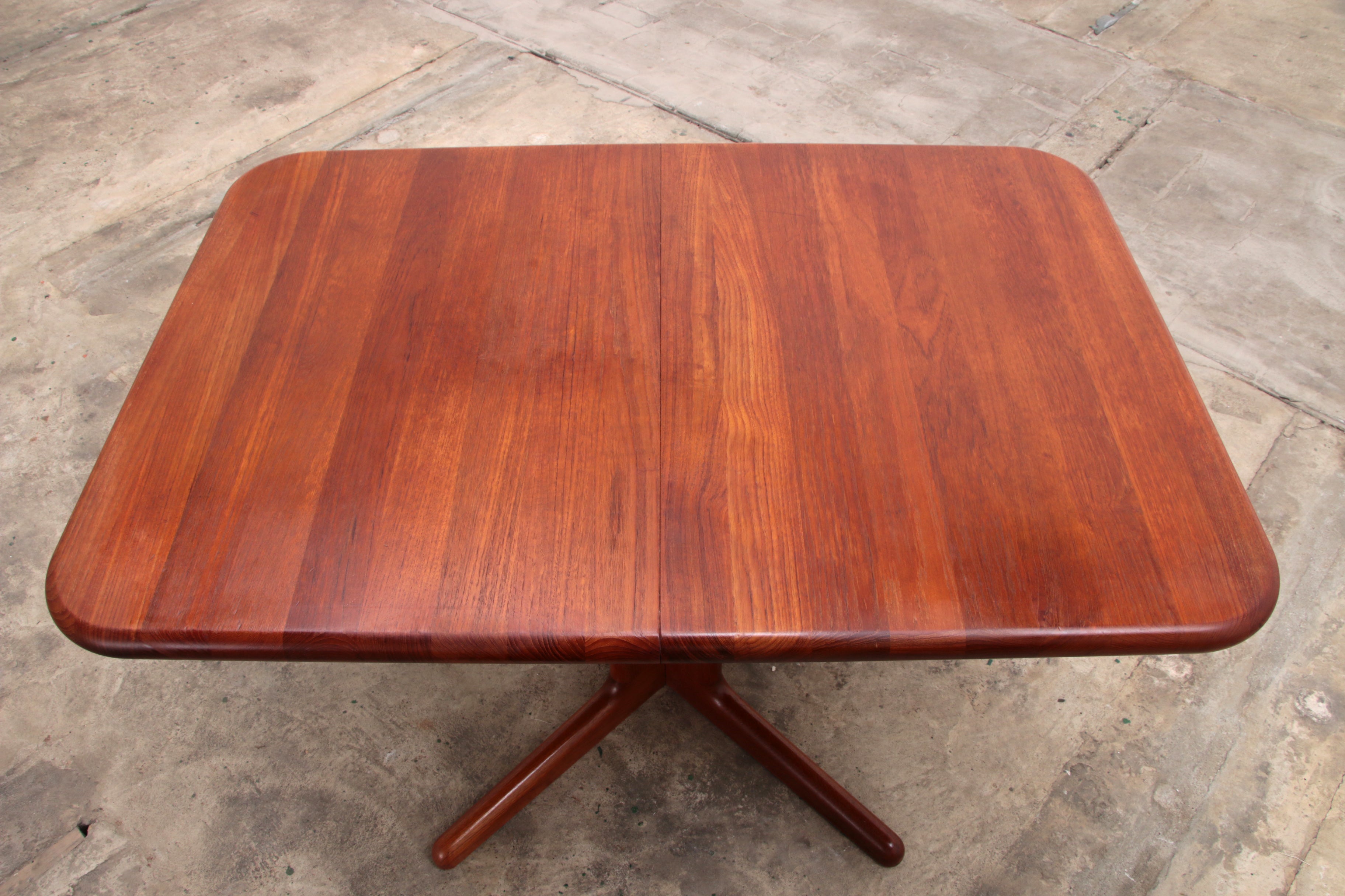 Deense set 4 stoelen Kai Kristiansen en een tafel van Korup,1960 Denemarken.