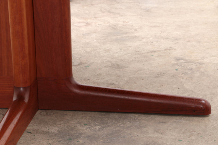 Deense set 4 stoelen Kai Kristiansen en een tafel van Korup,1960 Denemarken.