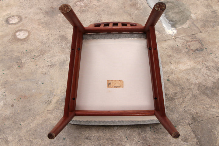 Deense set 4 stoelen Kai Kristiansen en een tafel van Korup,1960 Denemarken.