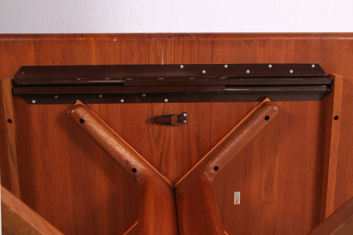 Deense set 4 stoelen Kai Kristiansen en een tafel van Korup,1960 Denemarken.