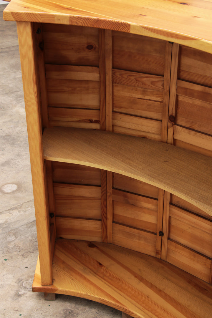 Mid-Century Houten  Bar met 3 Barstoelen Brutalistische stijl jaren70s.