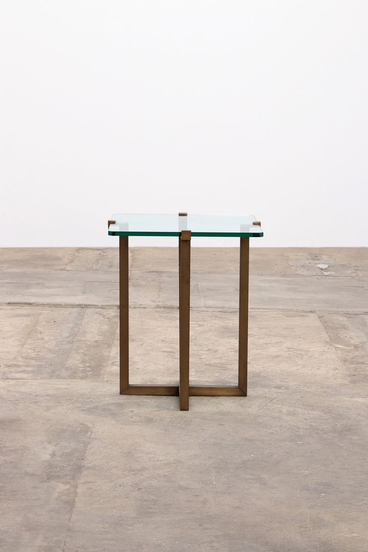 Design Peter Ghyczy bijzettafel Model F59,1970 Nederland.