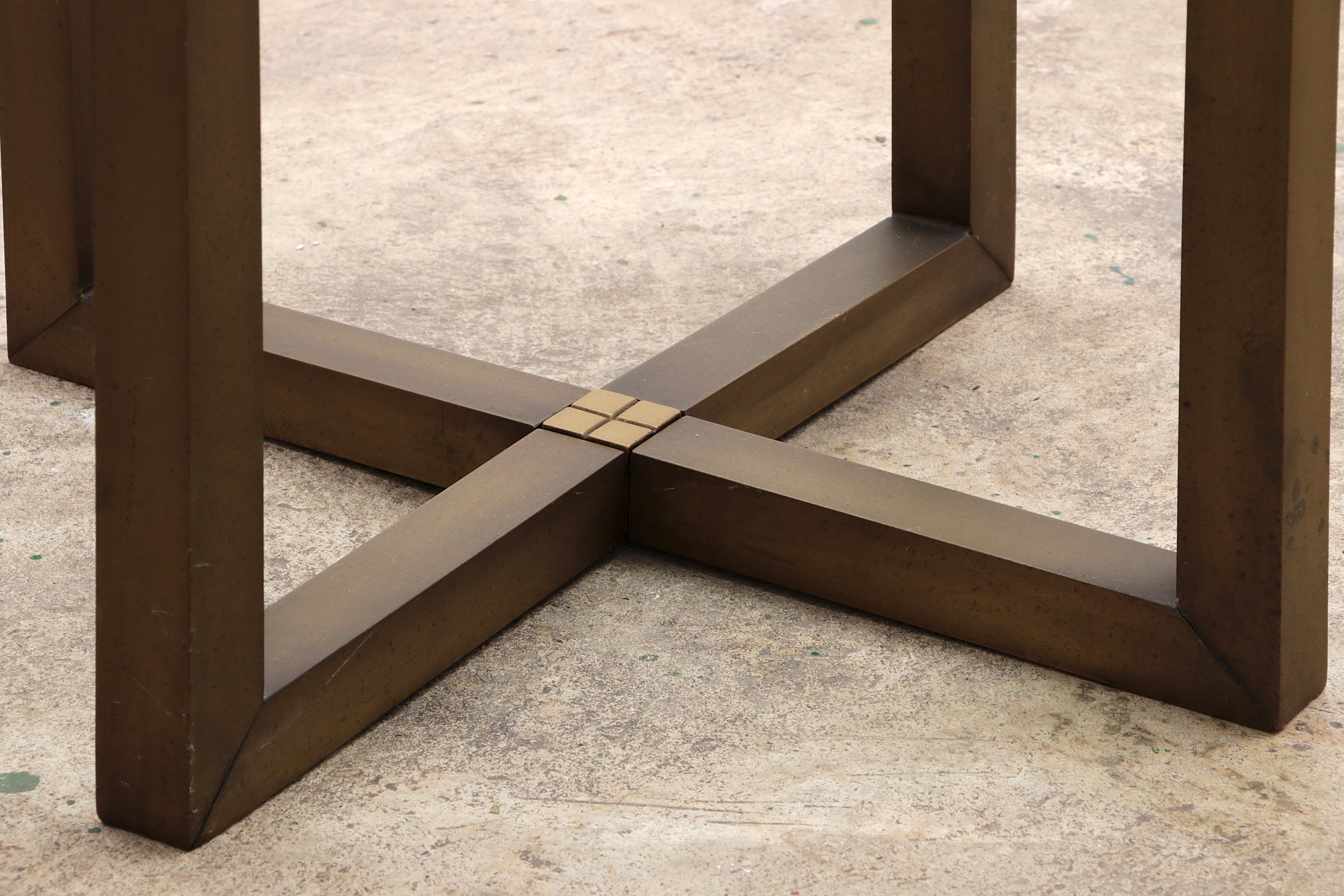 Design Peter Ghyczy bijzettafel Model F59,1970 Nederland.