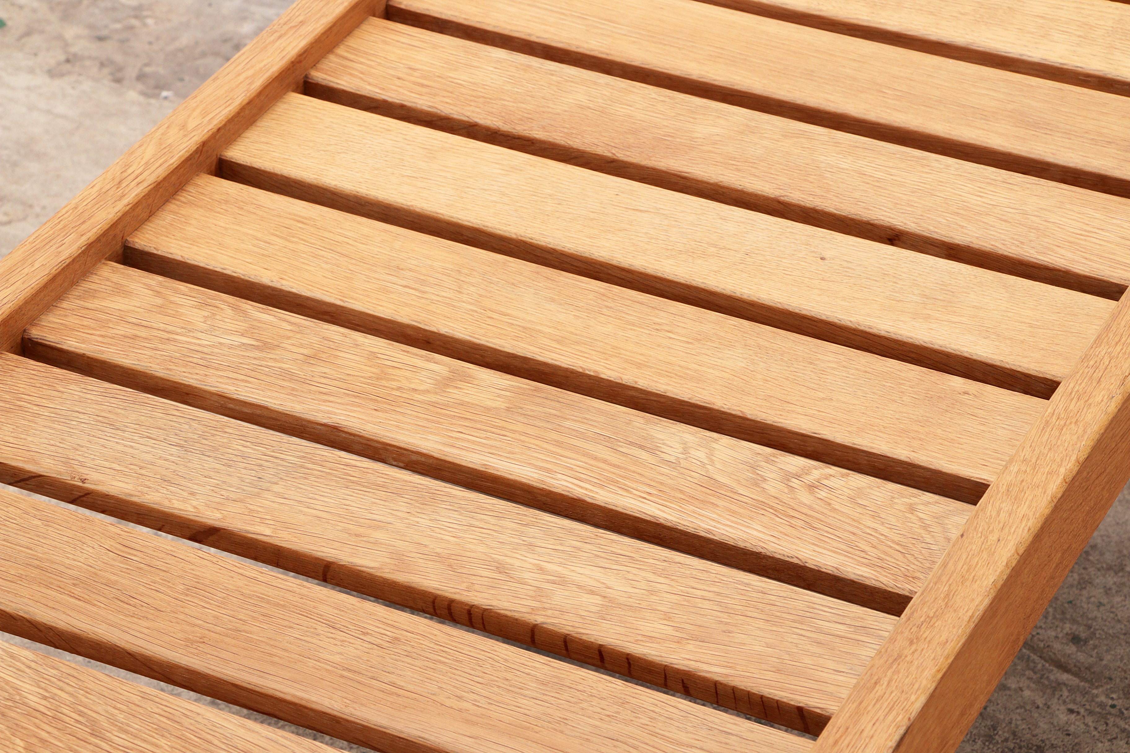 Bernt Petersen voor niels Eilersen bankje gemaakt van eiken,1960