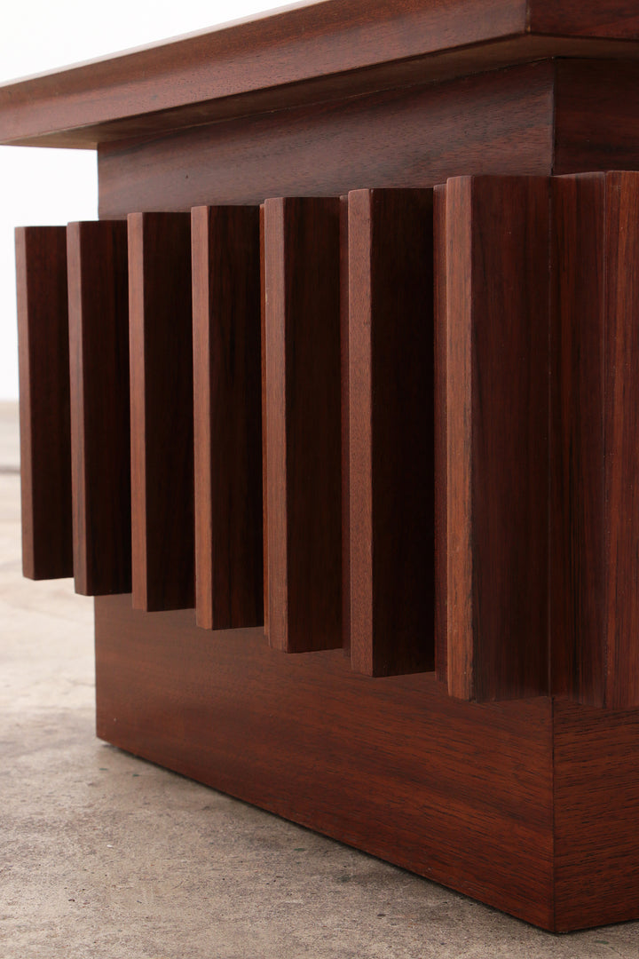 Salontafel van Luciano Frigerio 'Model Norman'' Piano 1968 Italie