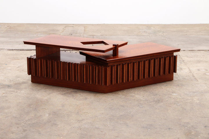 Salontafel van Luciano Frigerio 'Model Norman'' Piano 1968 Italie
